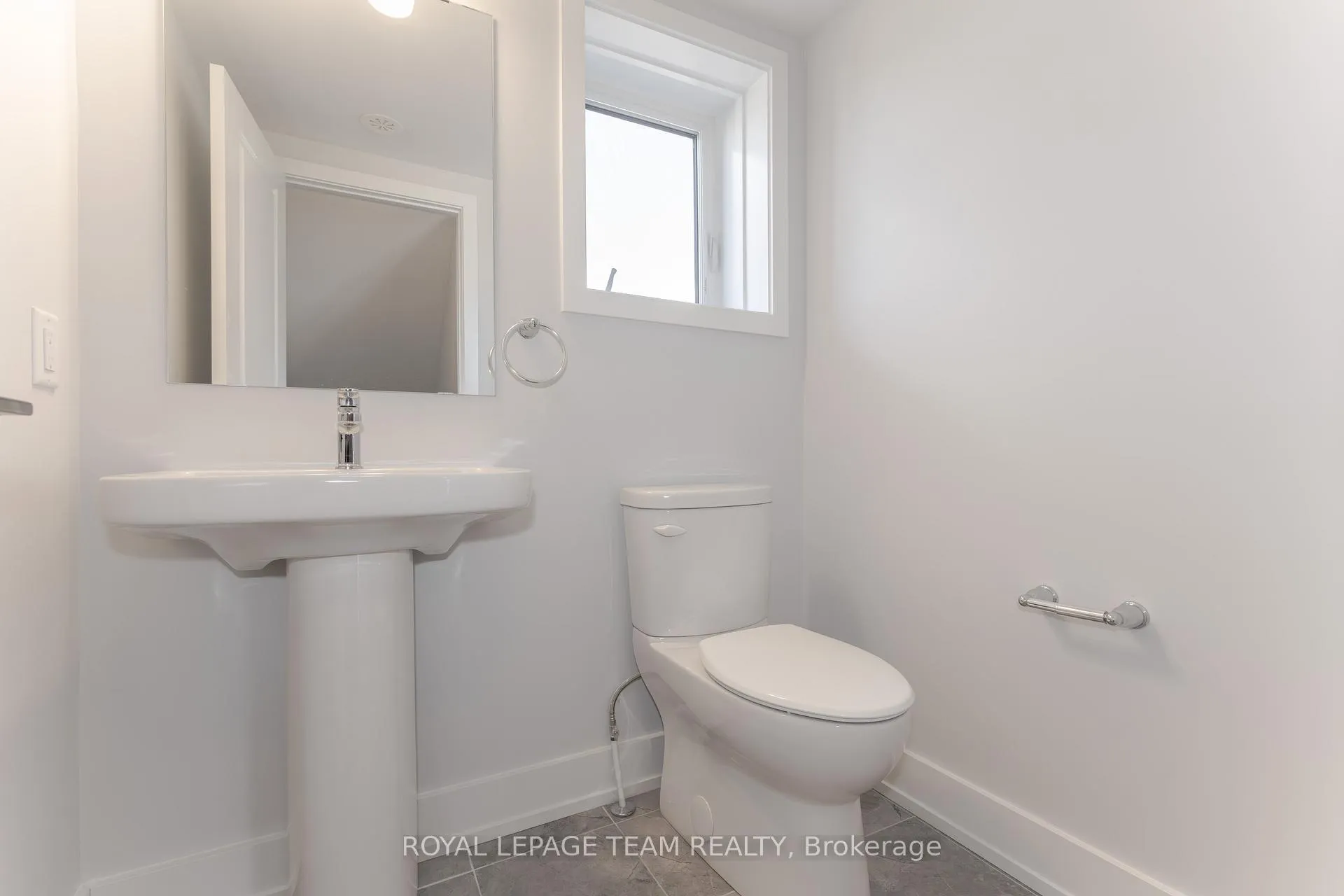 Photo 3 of 748 Kinstead Private, Ottawa, Stittsville (North) — HOMEH