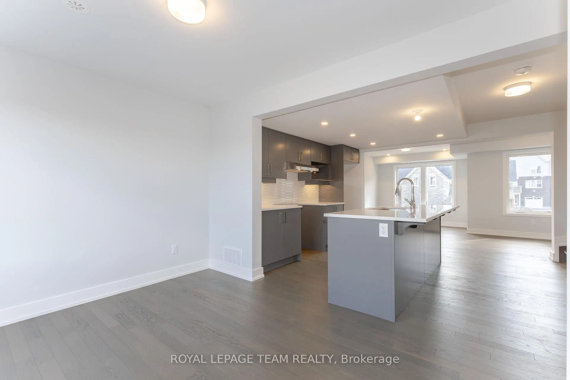 Photo 16 of 748 Kinstead Private, Ottawa, Stittsville (North) — HOMEH