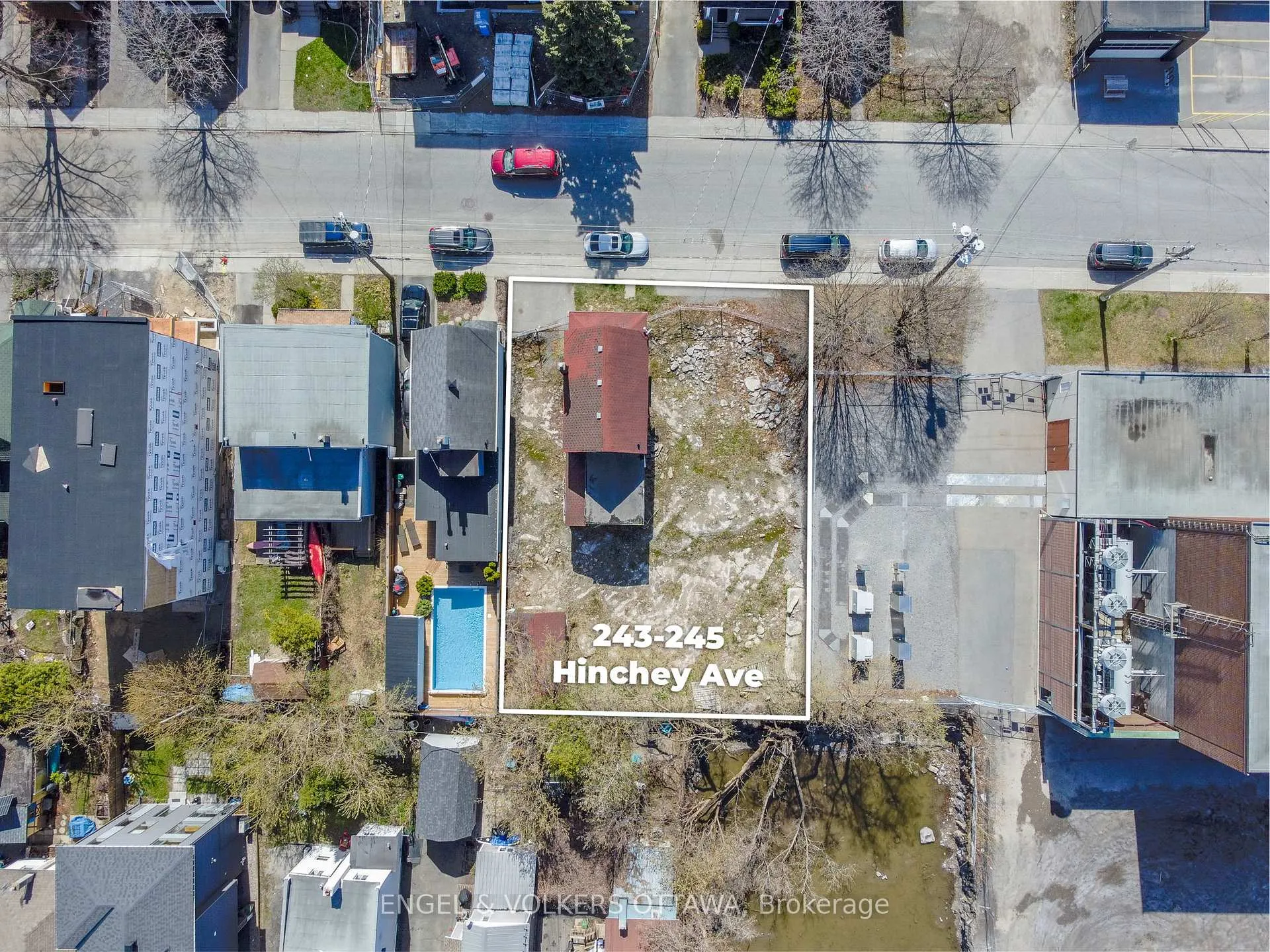 Photo 6 of 243 Hinchey Avenue, Ottawa, Hintonburg — HOMEH
