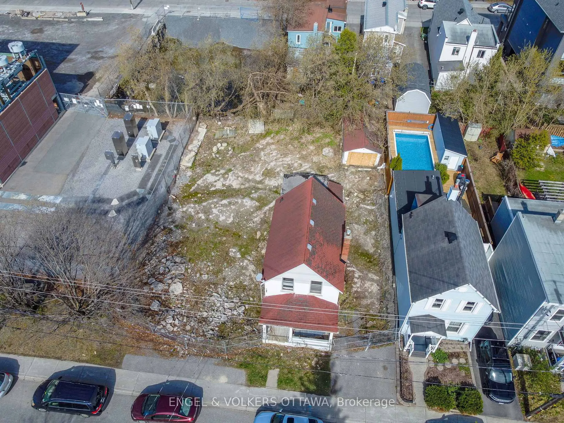 Photo 8 of 243 Hinchey Avenue, Ottawa, Hintonburg — HOMEH
