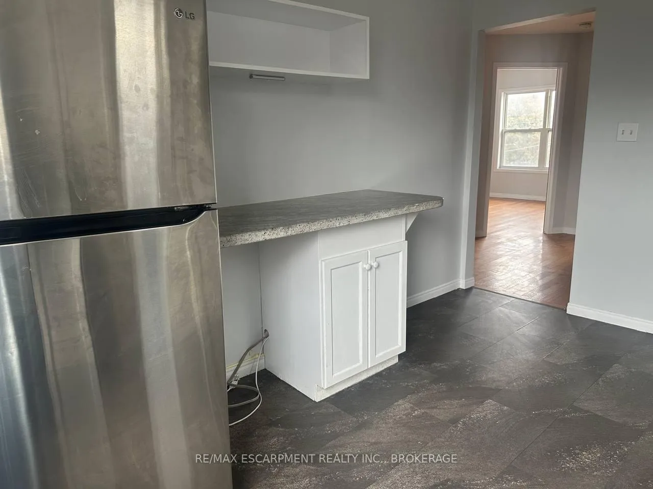 Photo 10 of Unit Upper, 64 Gage Avenue S, Hamilton, Stipley — HOMEH