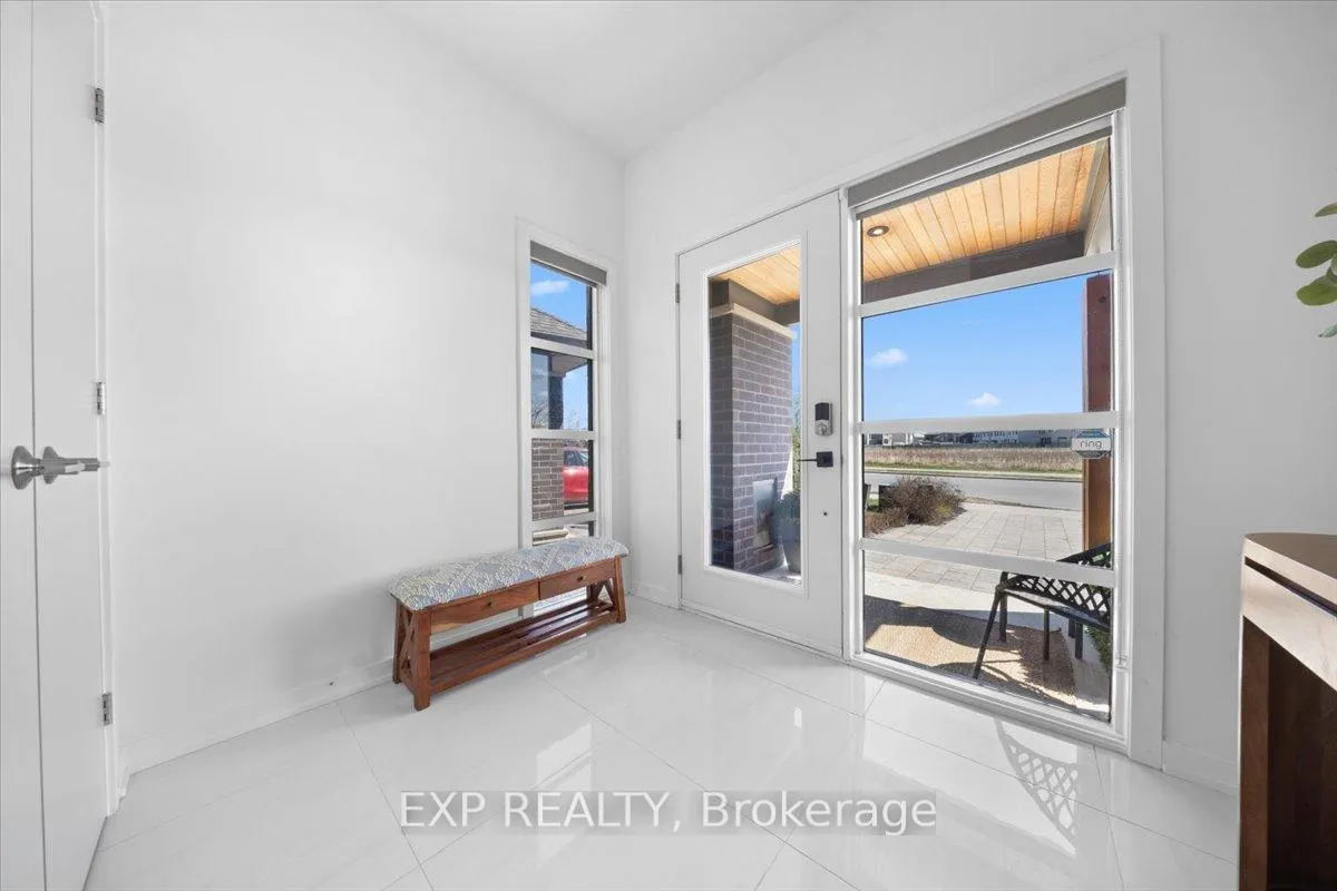 Photo 3 of 769 Brian Good Avenue, Ottawa, Riverside South/Gloucester Glen — HOMEH