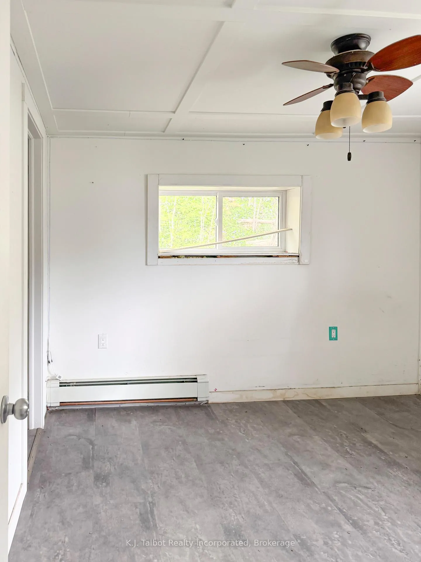 Photo 8 of 34002 Saltford Road, Goderich, Goderich (Town) — HOMEH