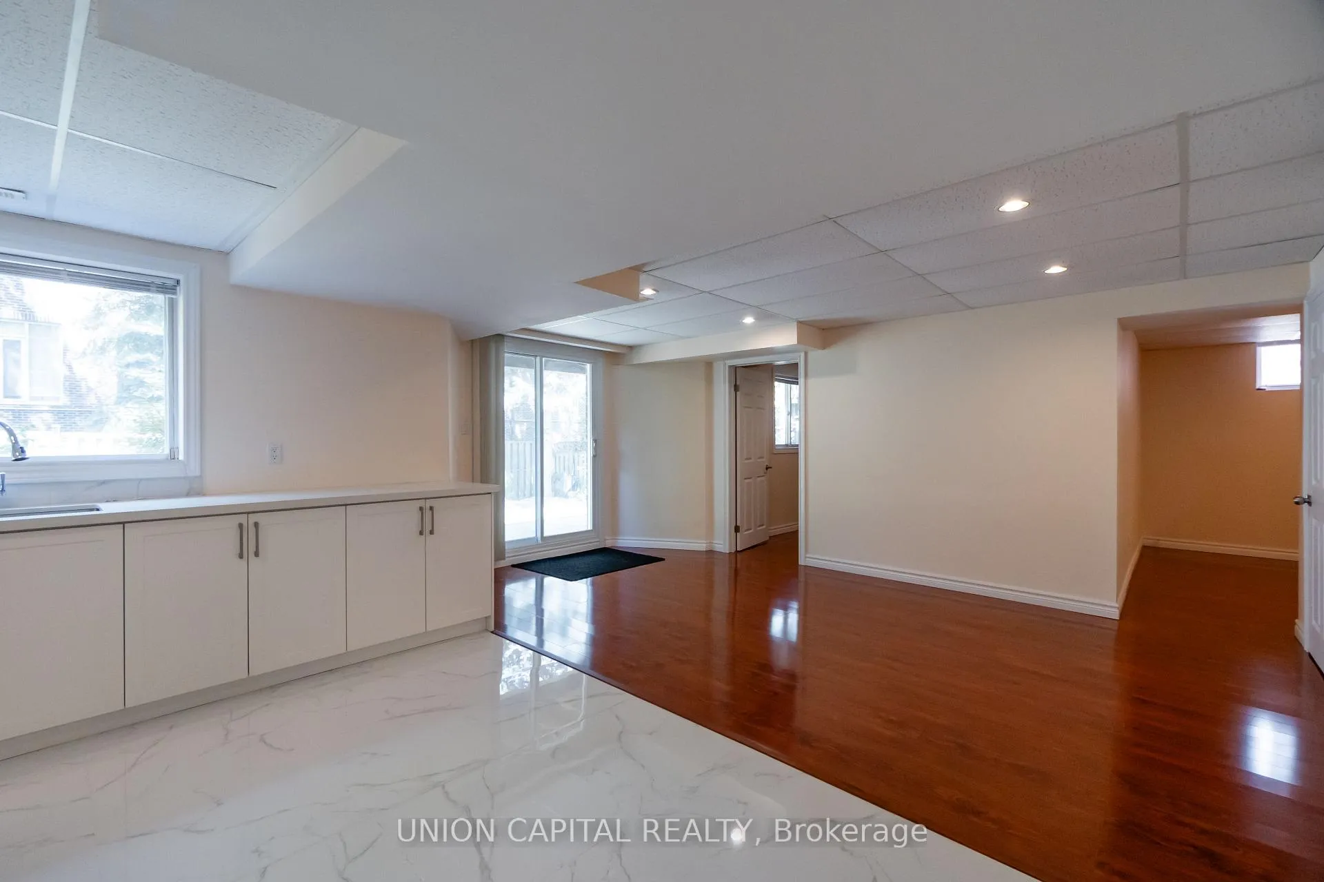 Photo 4 of Unit Lower, 18 Eton Street, Markham, Village Green-South Unionville — HOMEH