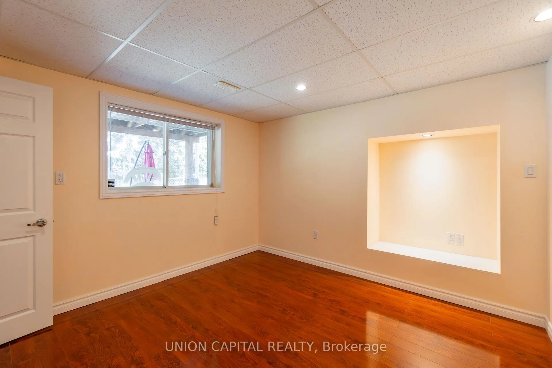 Photo 8 of Unit Lower, 18 Eton Street, Markham, Village Green-South Unionville — HOMEH