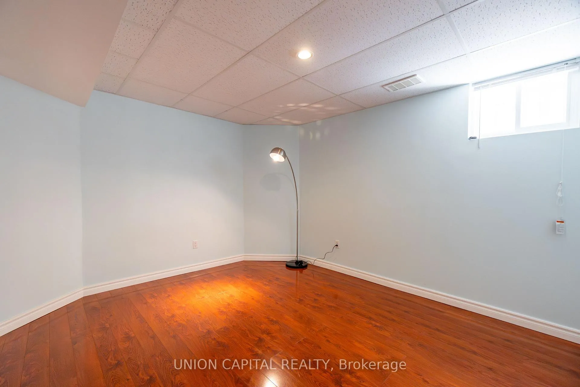 Photo 13 of Unit Lower, 18 Eton Street, Markham, Village Green-South Unionville — HOMEH