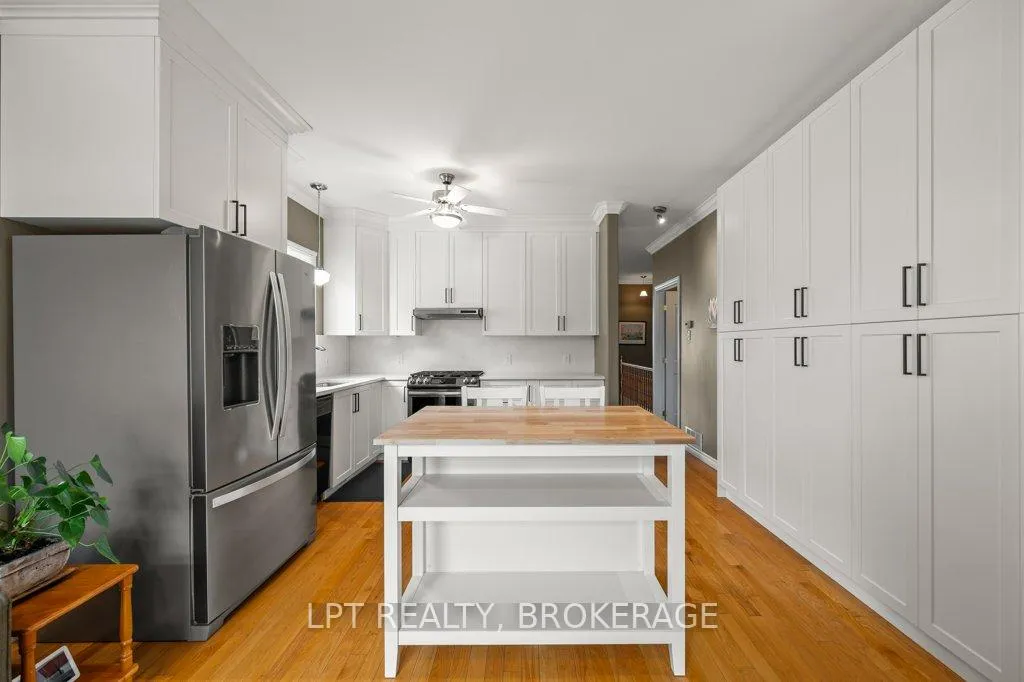 Photo 13 of 421 Cooke Crescent, Kingston, City Northwest — HOMEH