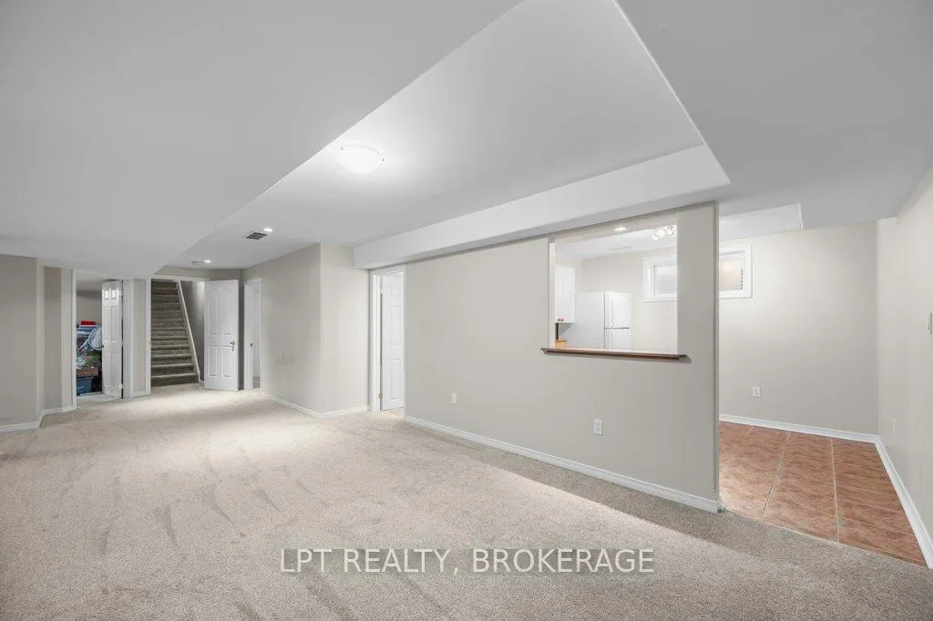 Photo 33 of 421 Cooke Crescent, Kingston, City Northwest — HOMEH