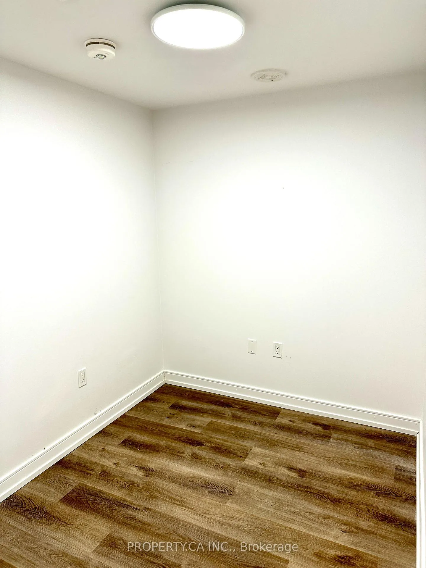 Photo 3 of Unit 328, 1 Jarvis Street, Hamilton, Beasley — HOMEH
