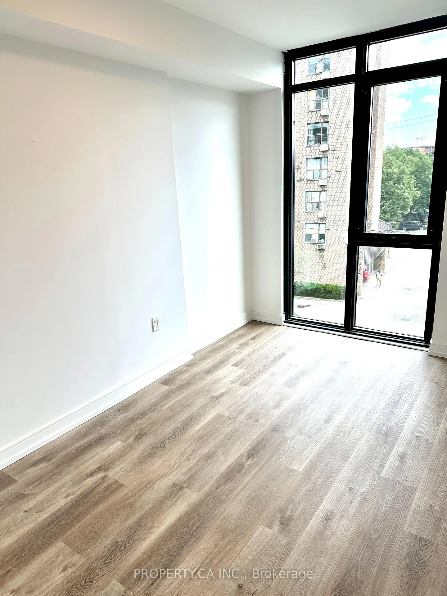 Photo 8 of Unit 328, 1 Jarvis Street, Hamilton, Beasley — HOMEH