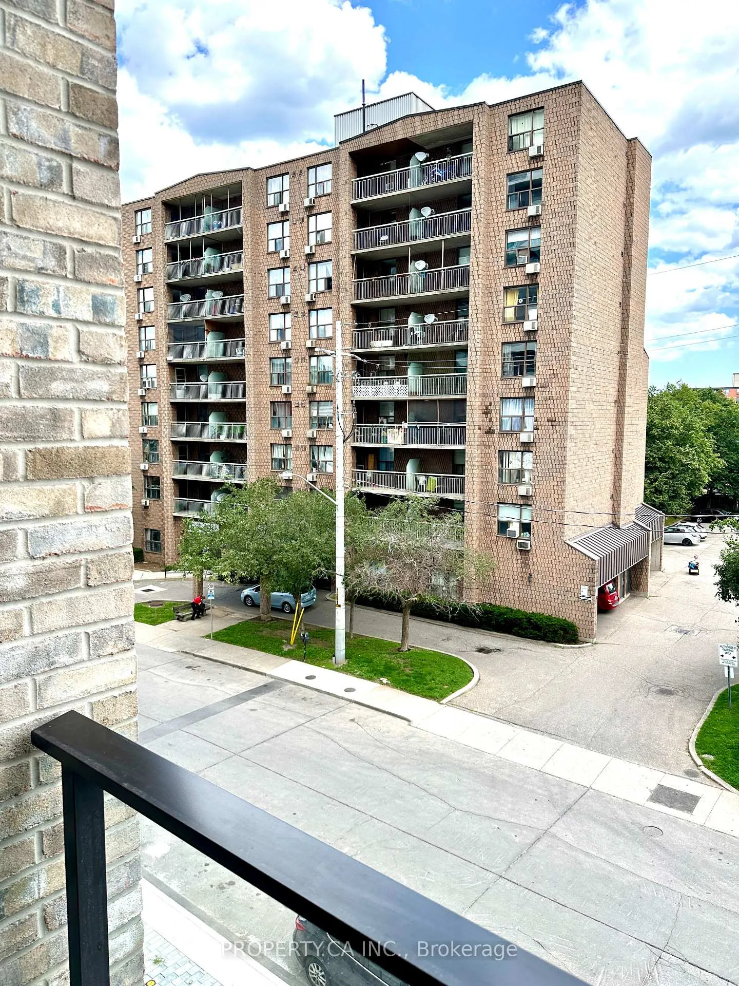 Photo 10 of Unit 328, 1 Jarvis Street, Hamilton, Beasley — HOMEH