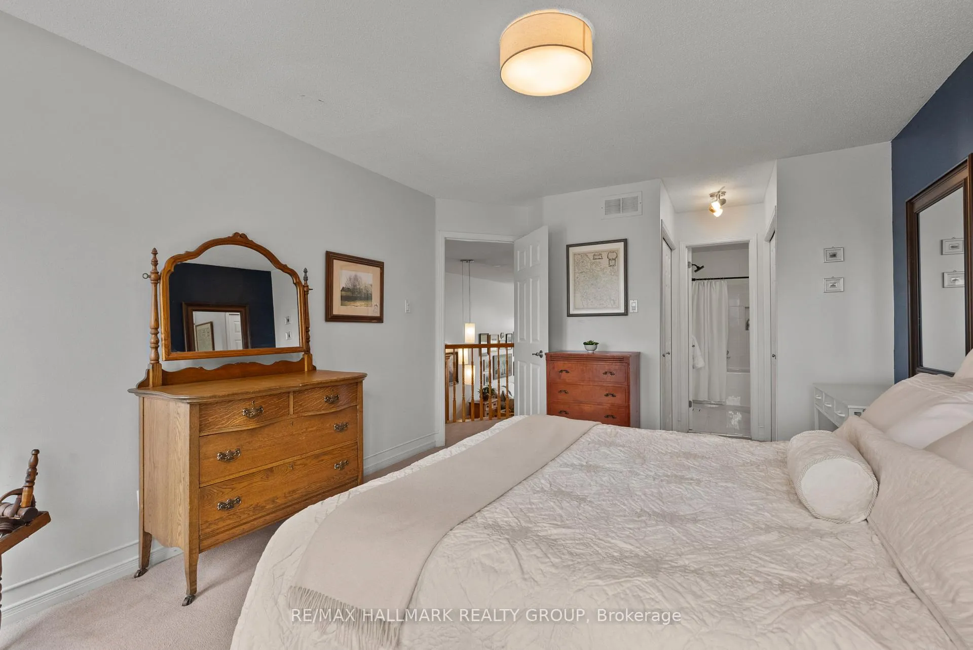 Photo 20 of 243 Gladeview Private, Ottawa, Upper Hunt Club — HOMEH