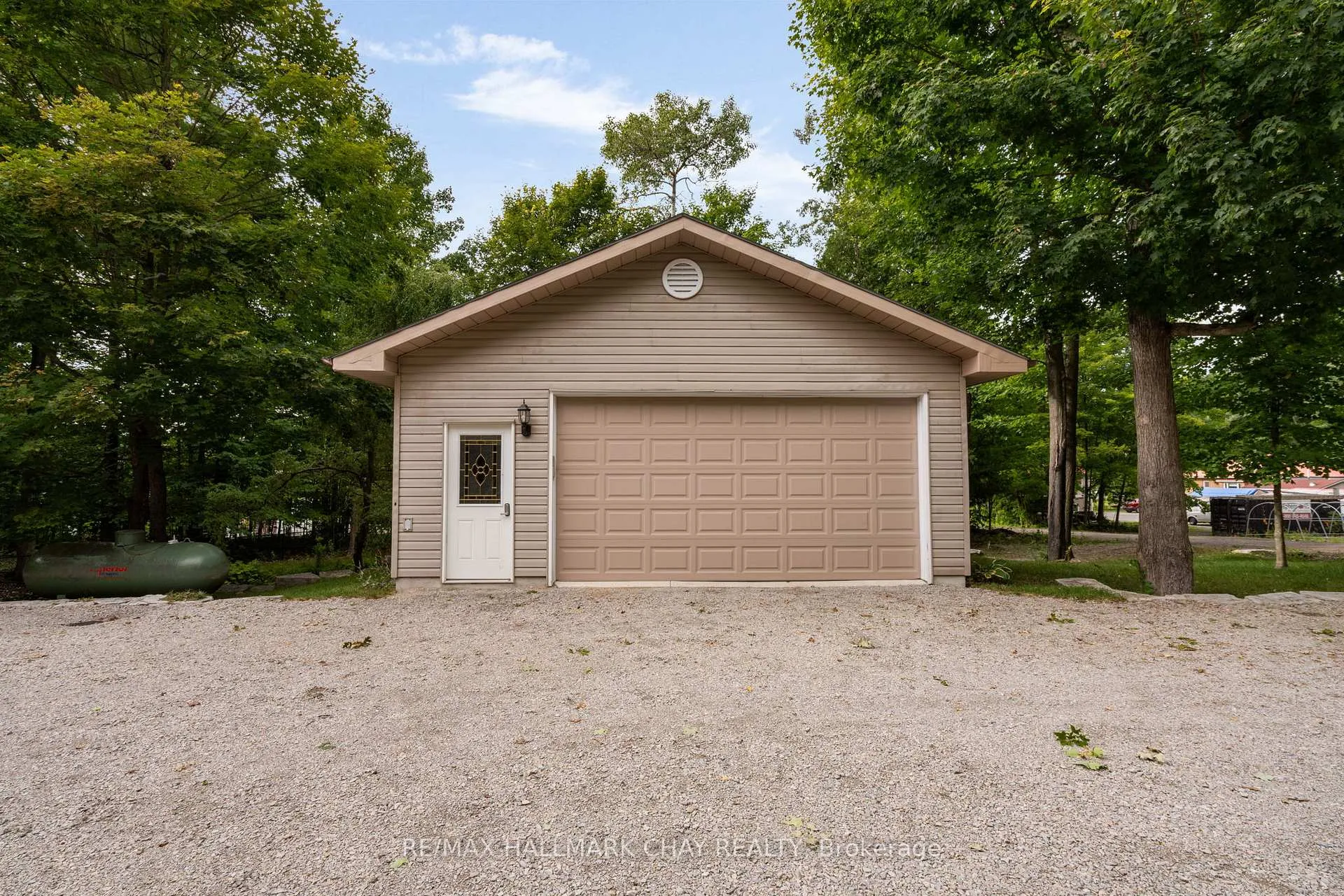 Photo 6 of 26 Eleventh Street, Midland — HOMEH