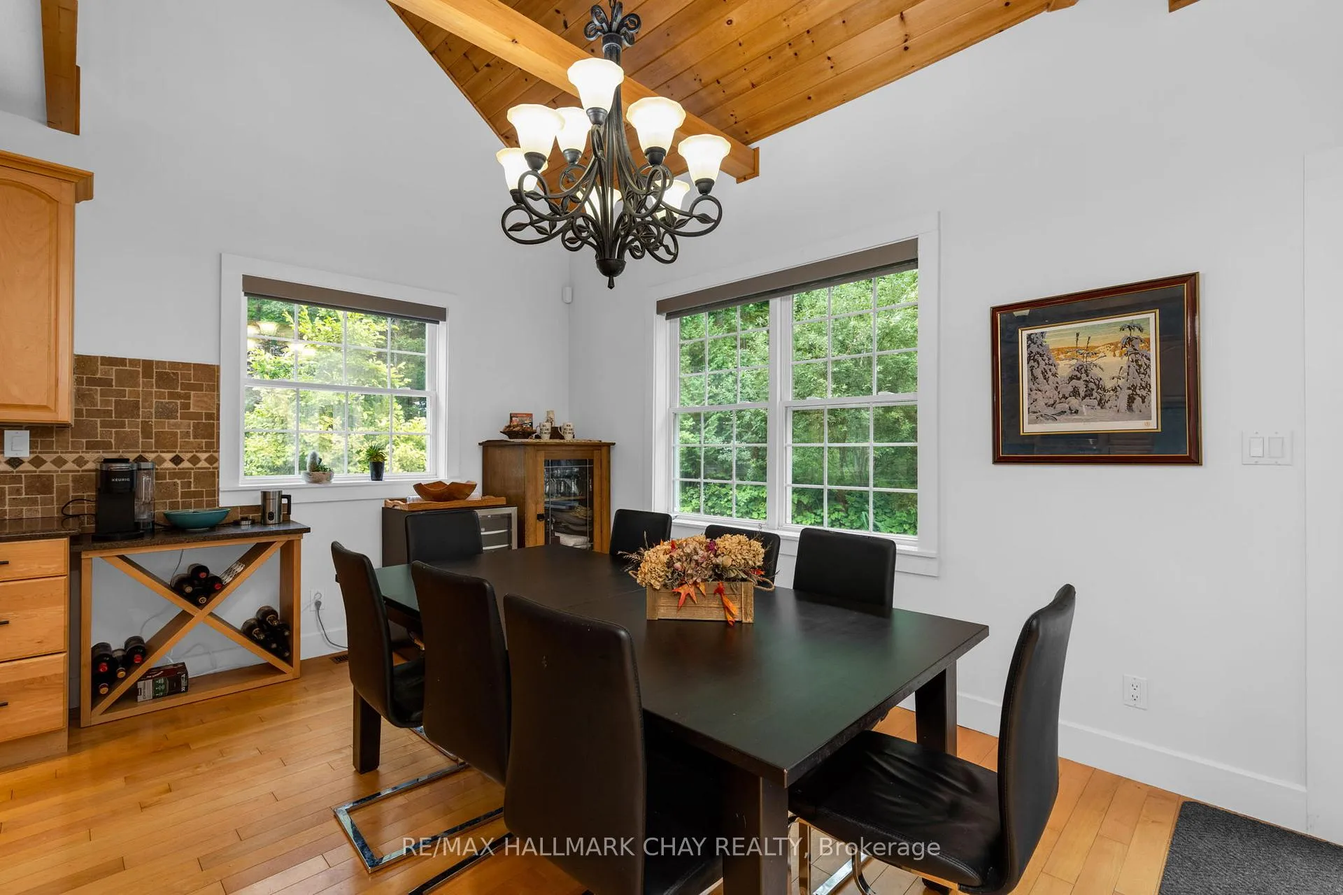 Photo 18 of 26 Eleventh Street, Midland — HOMEH