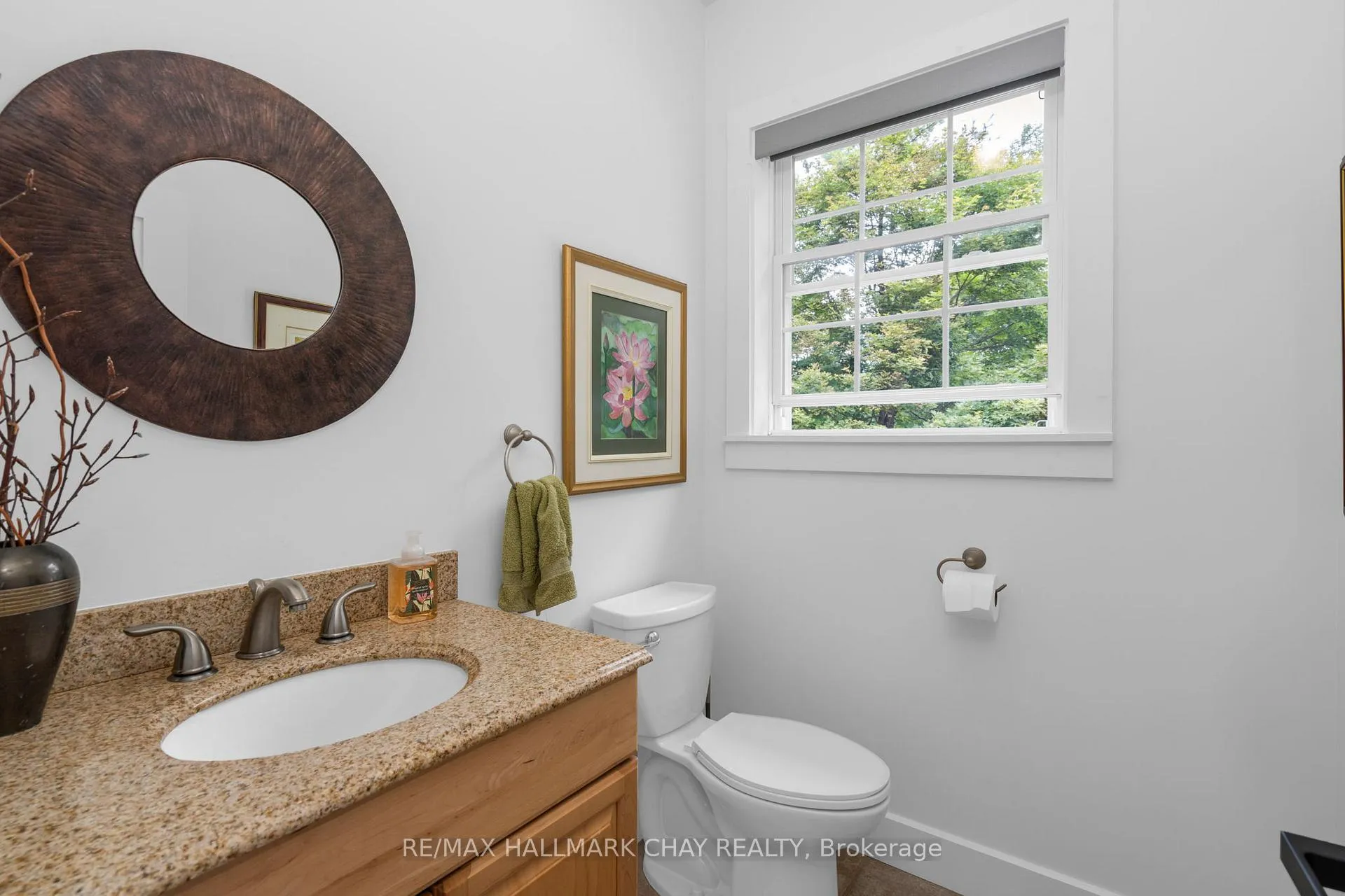 Photo 23 of 26 Eleventh Street, Midland — HOMEH