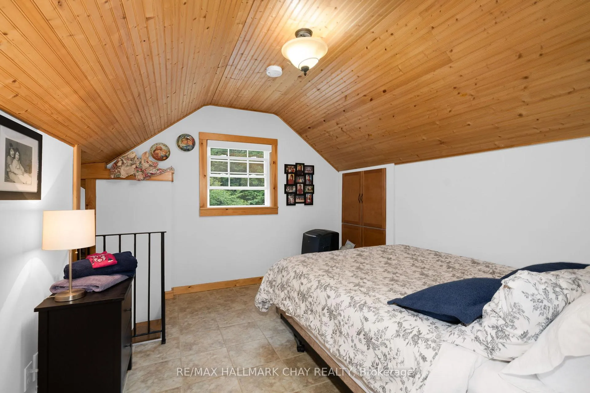 Photo 31 of 26 Eleventh Street, Midland — HOMEH