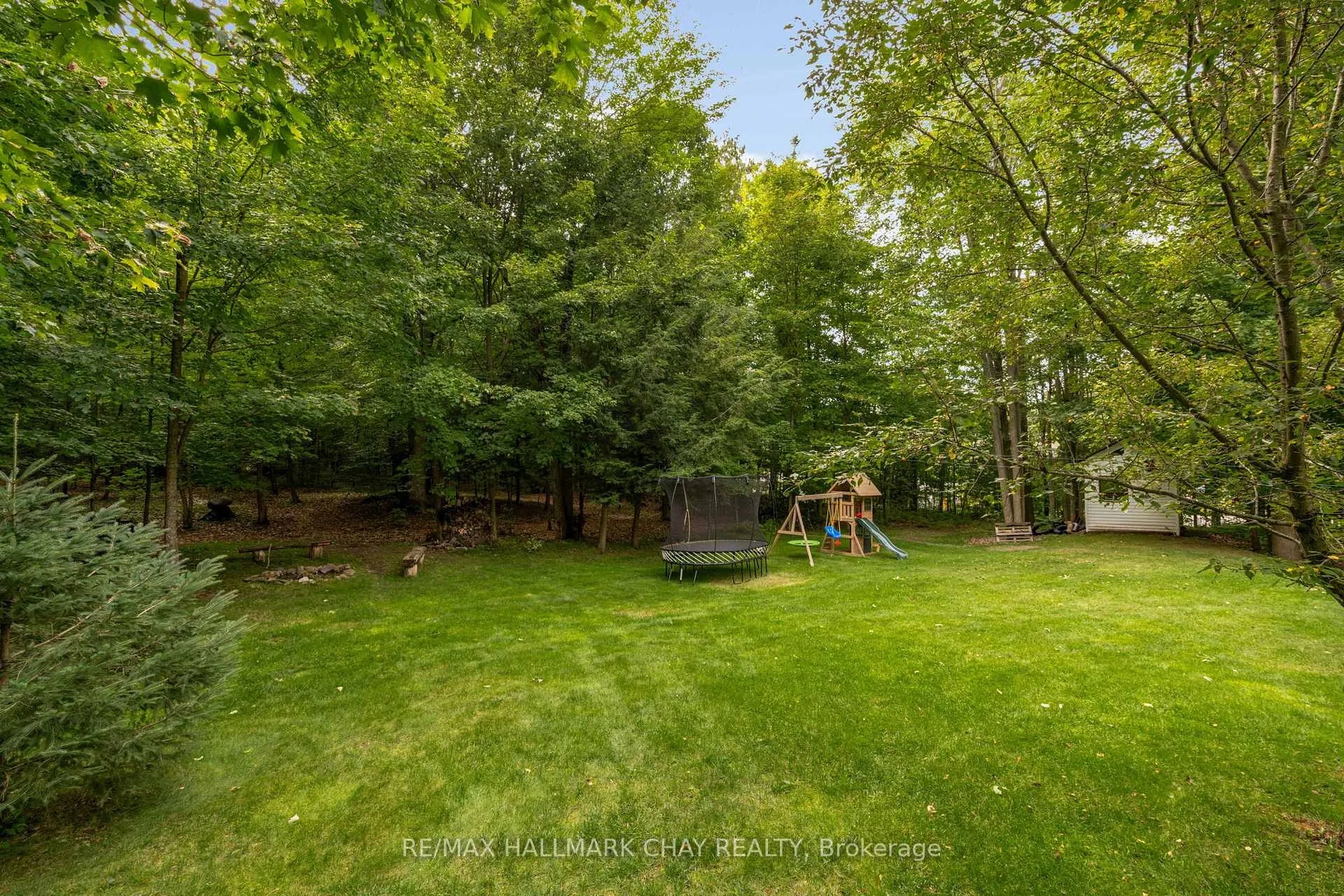 Photo 47 of 26 Eleventh Street, Midland — HOMEH
