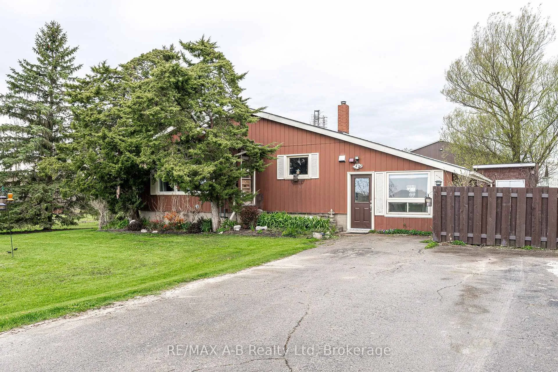 Photo 5 of 2624 Line 47, Perth East, North Easthope — HOMEH
