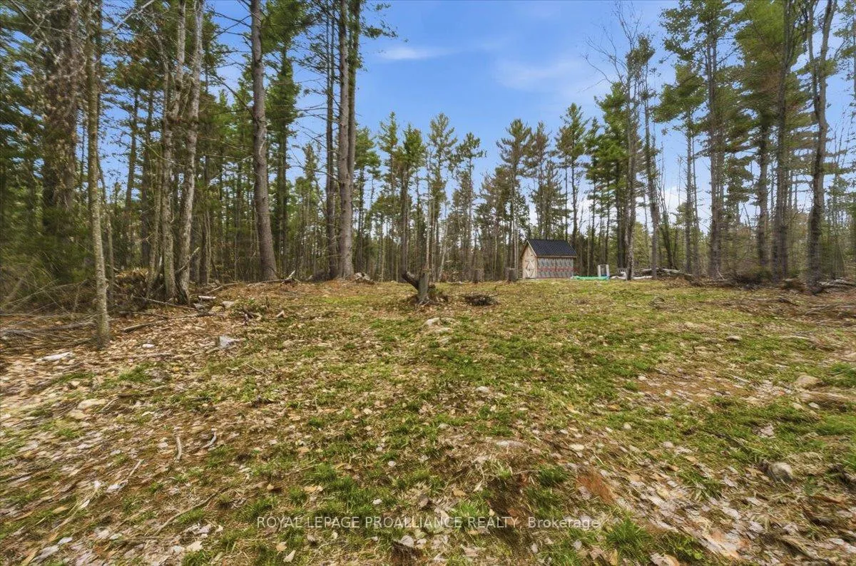 Photo 7 of 265 Addington Road 4, Frontenac, Frontenac North — HOMEH