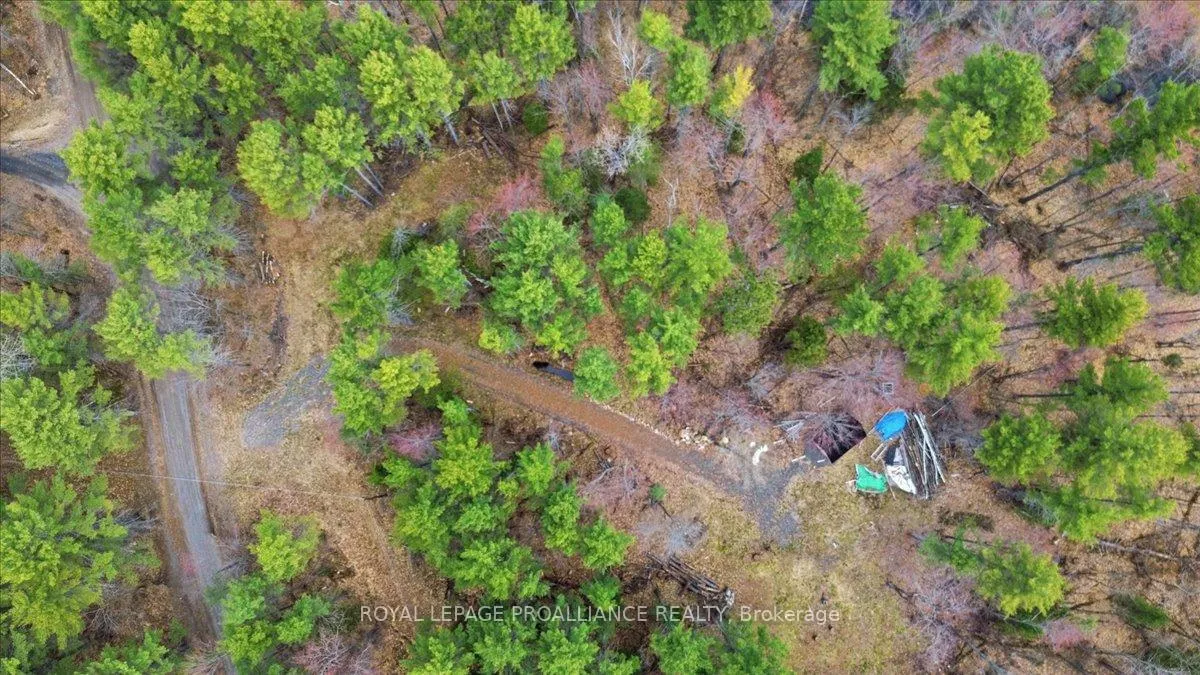 Photo 12 of 265 Addington Road 4, Frontenac, Frontenac North — HOMEH