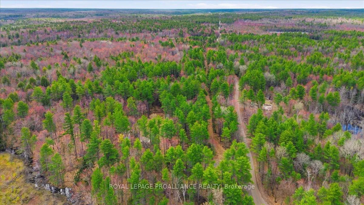 Photo 17 of 265 Addington Road 4, Frontenac, Frontenac North — HOMEH