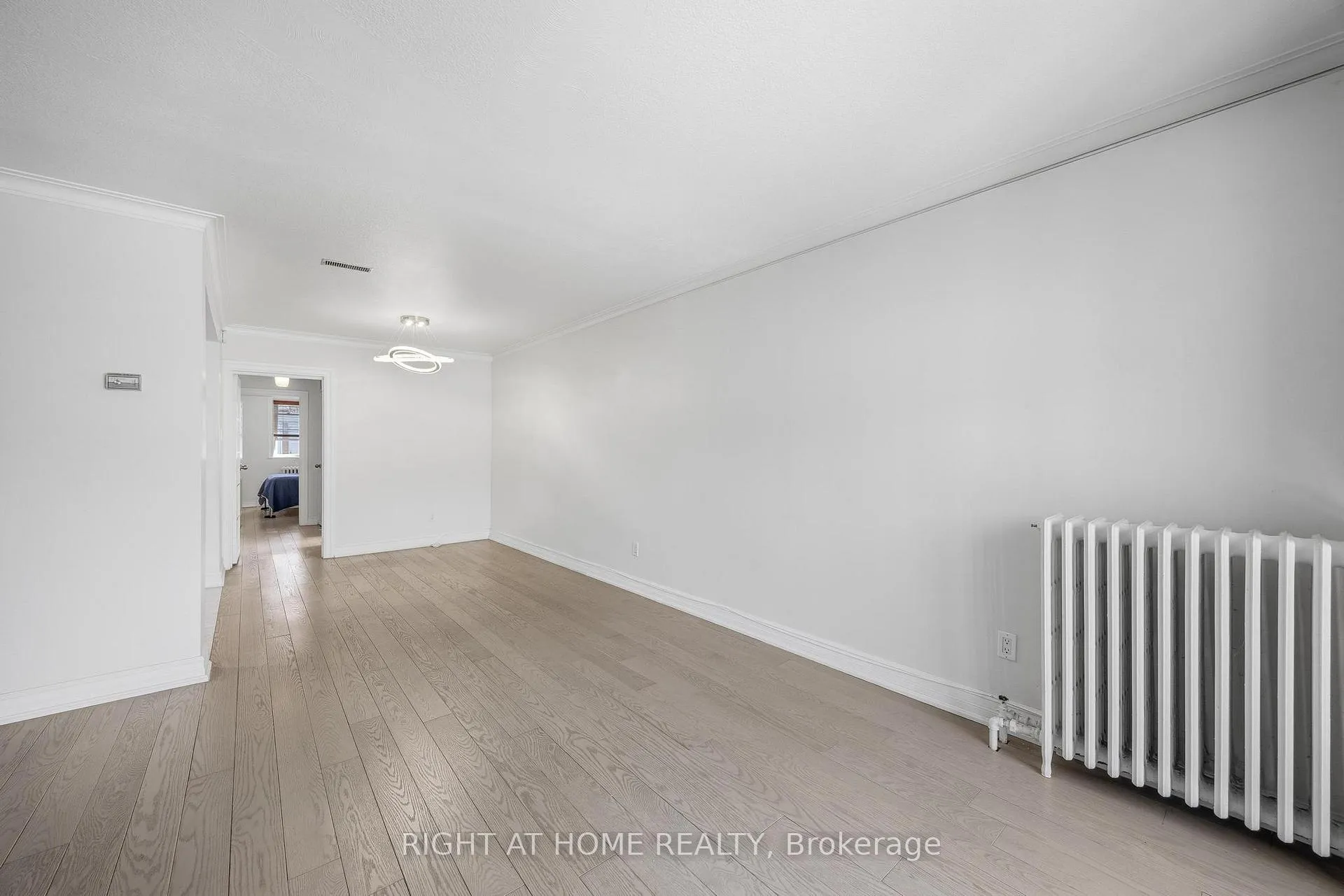 Photo 6 of 65 Branstone Road, Toronto, Caledonia-Fairbank — HOMEH