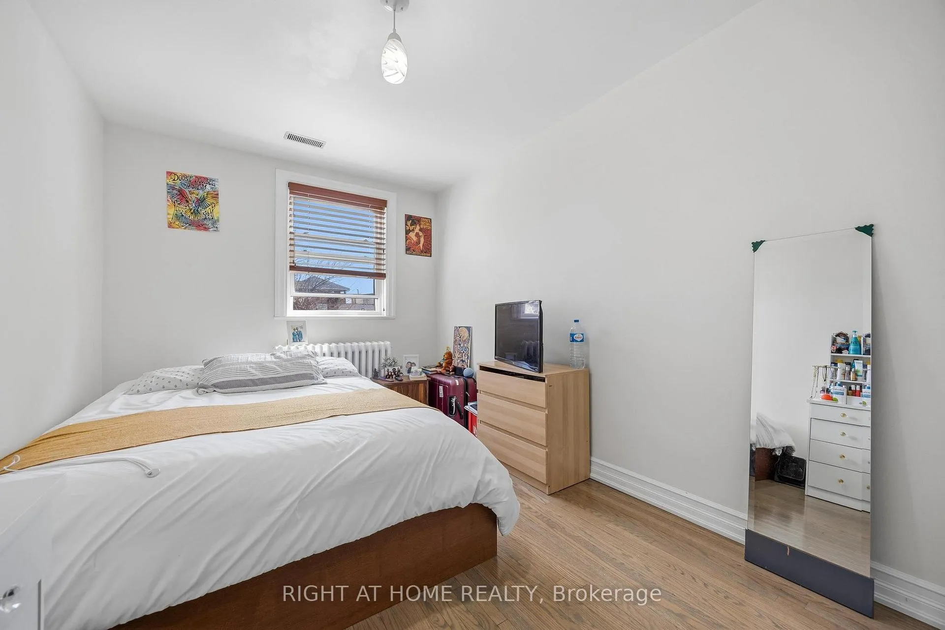 Photo 11 of 65 Branstone Road, Toronto, Caledonia-Fairbank — HOMEH