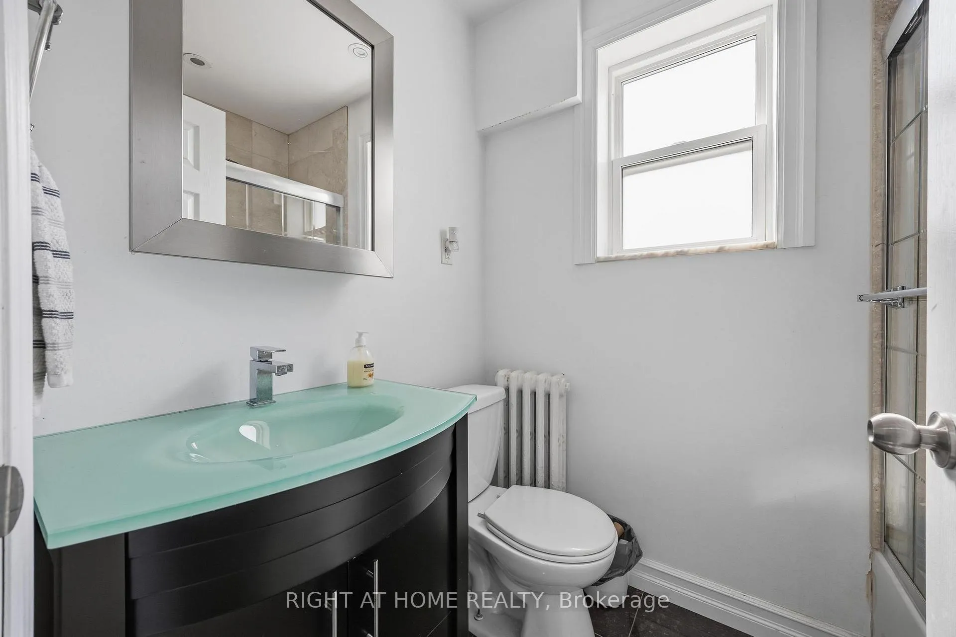 Photo 13 of 65 Branstone Road, Toronto, Caledonia-Fairbank — HOMEH