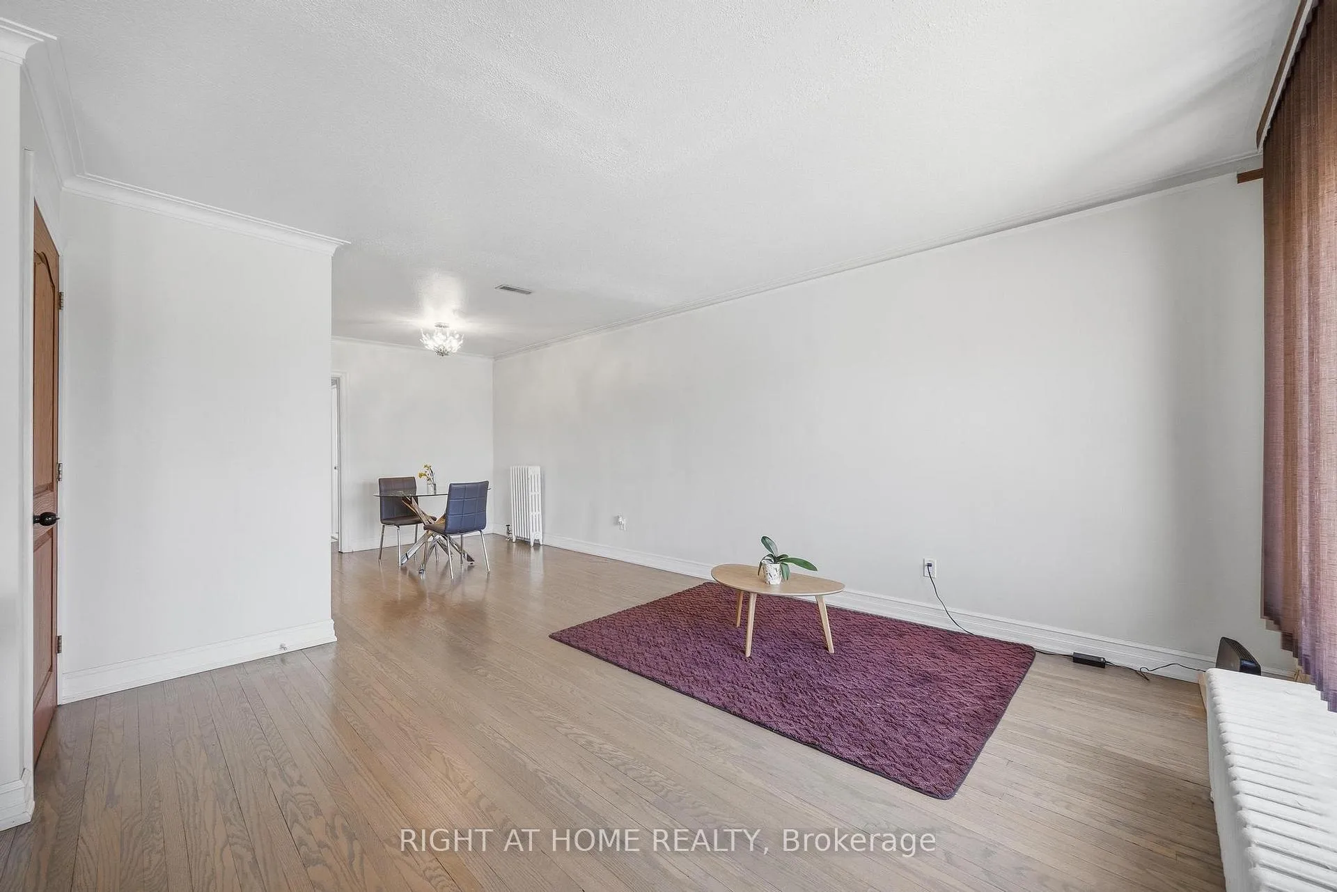 Photo 15 of 65 Branstone Road, Toronto, Caledonia-Fairbank — HOMEH