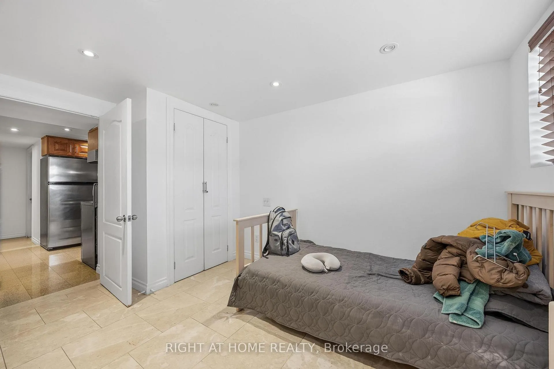 Photo 26 of 65 Branstone Road, Toronto, Caledonia-Fairbank — HOMEH