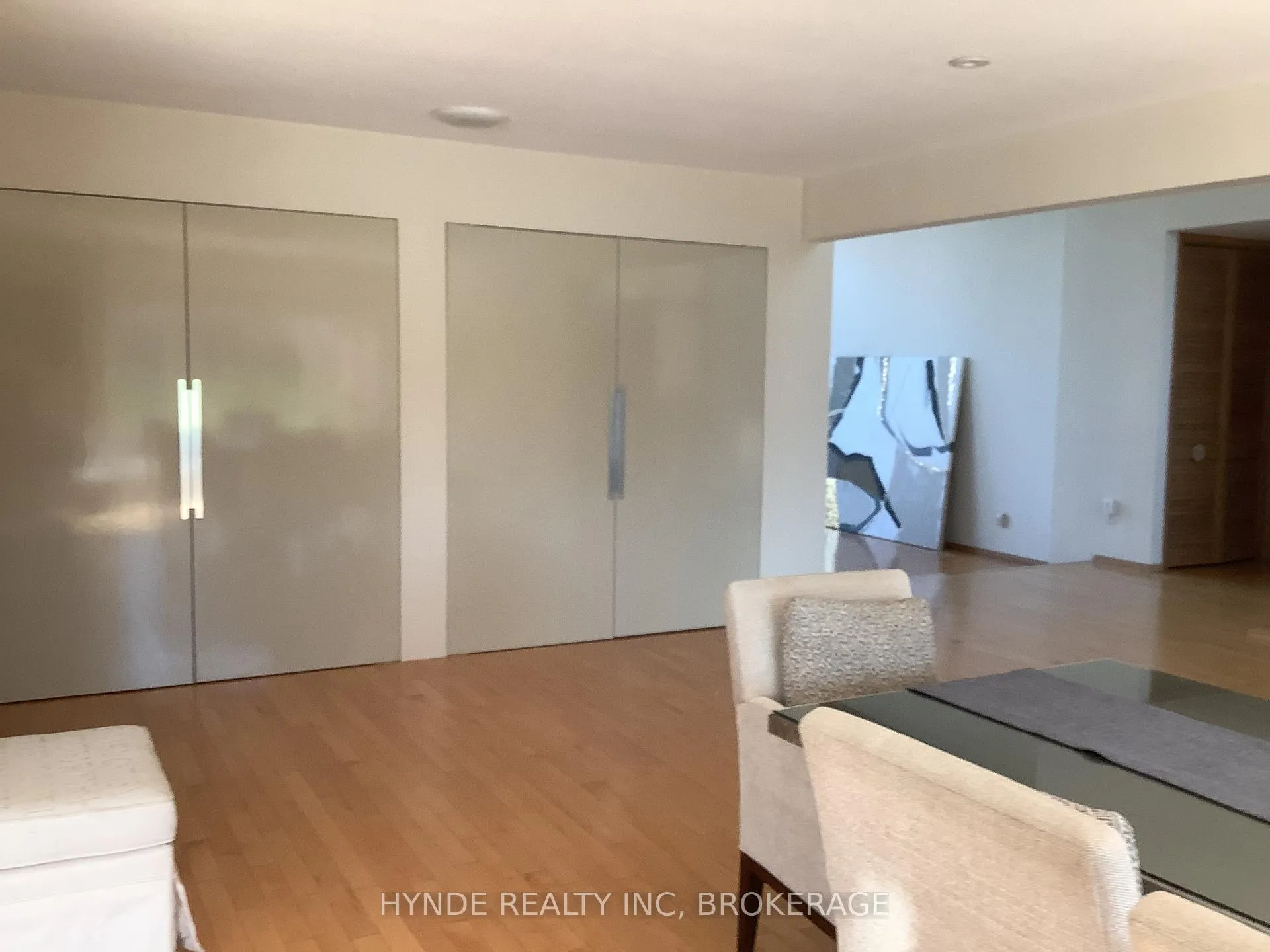 Photo 5 of 24 Woodmount Dr, St. Catharines, Burleigh Hill — HOMEH