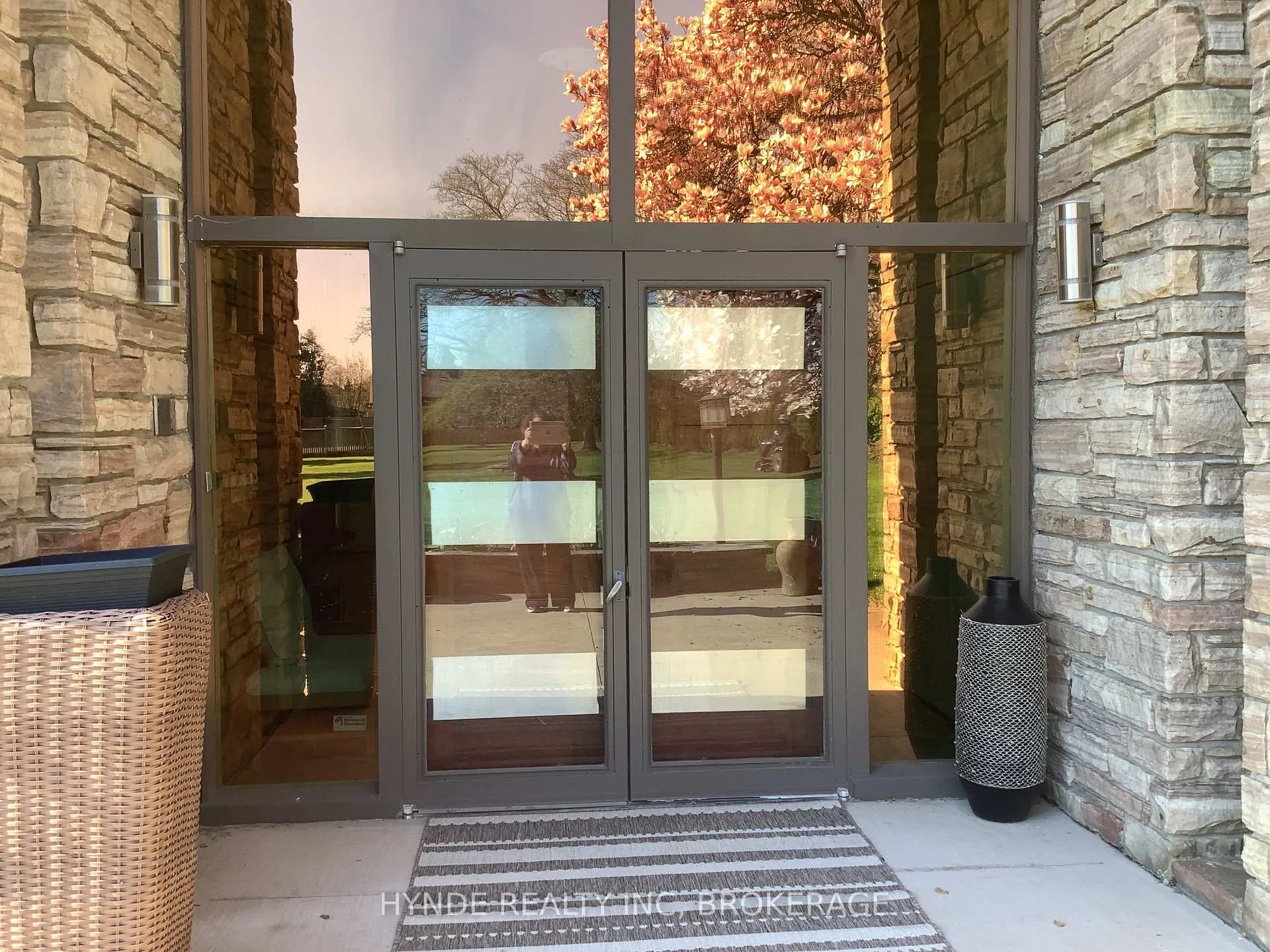Photo 29 of 24 Woodmount Dr, St. Catharines, Burleigh Hill — HOMEH