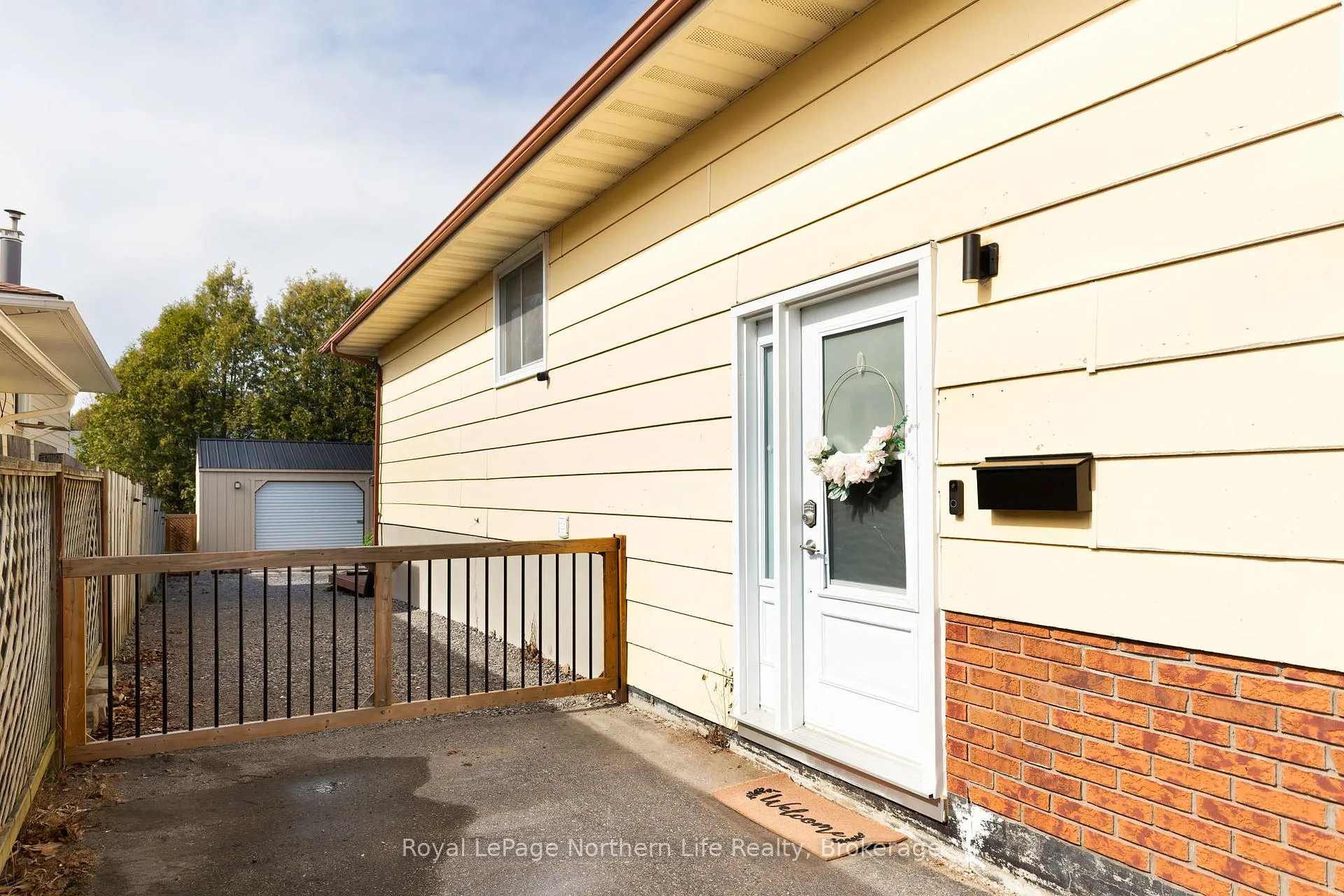 Photo 4 of 7 Harris Drive, North Bay, Ferris — HOMEH