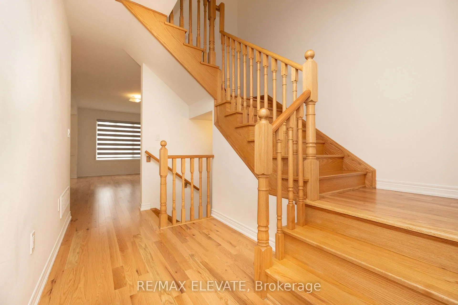 Photo 10 of 2910 Starlight Drive, Pickering, Rural Pickering — HOMEH