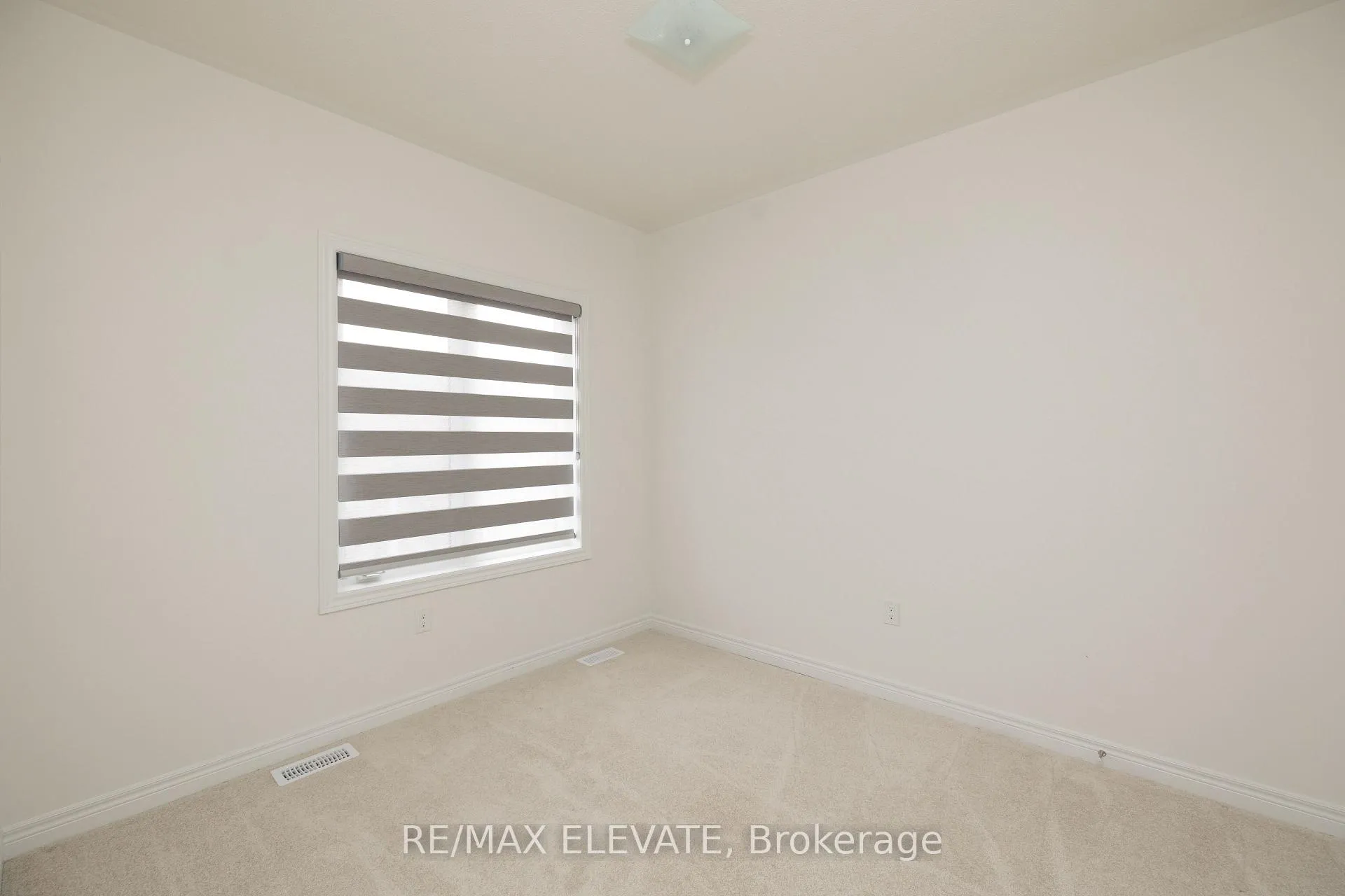 Photo 12 of 2910 Starlight Drive, Pickering, Rural Pickering — HOMEH