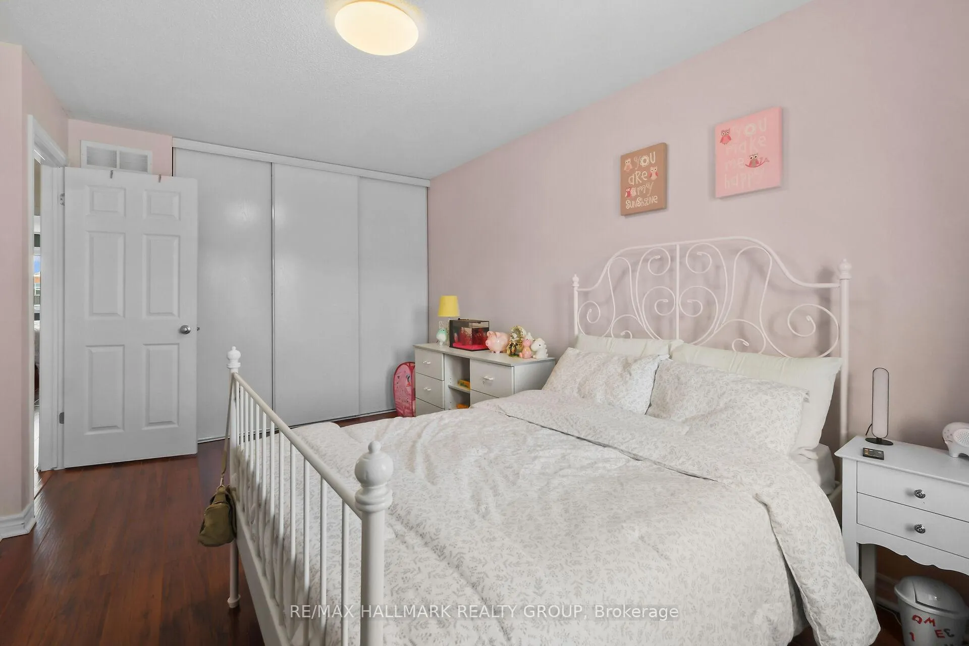 Photo 18 of 126 Silvermoon Crescent, Ottawa, Avalon East — HOMEH