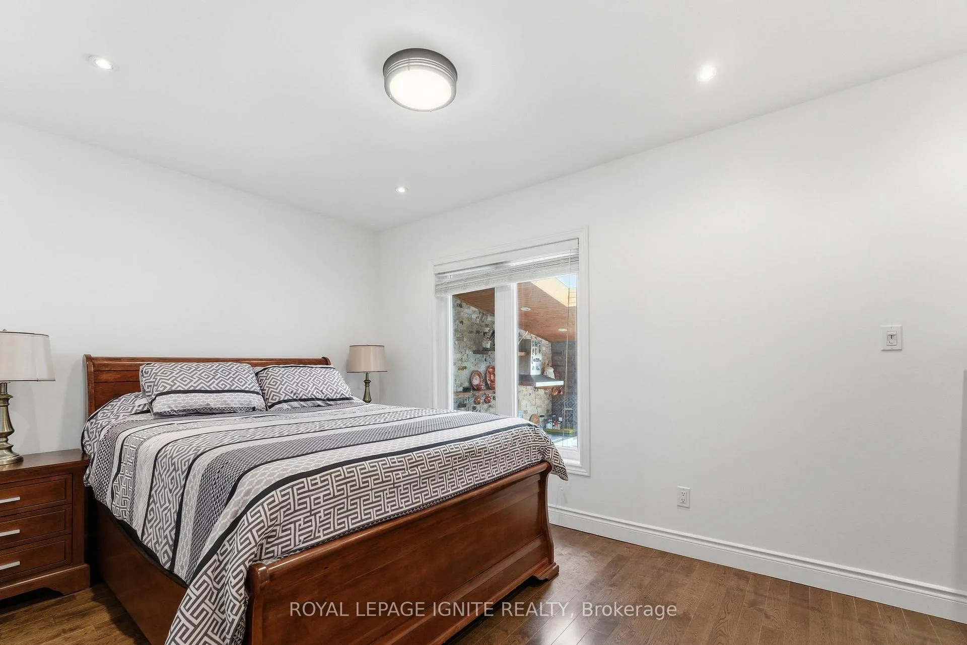 Photo 22 of 10 Cayuga Avenue, Toronto, Rockcliffe-Smythe — HOMEH