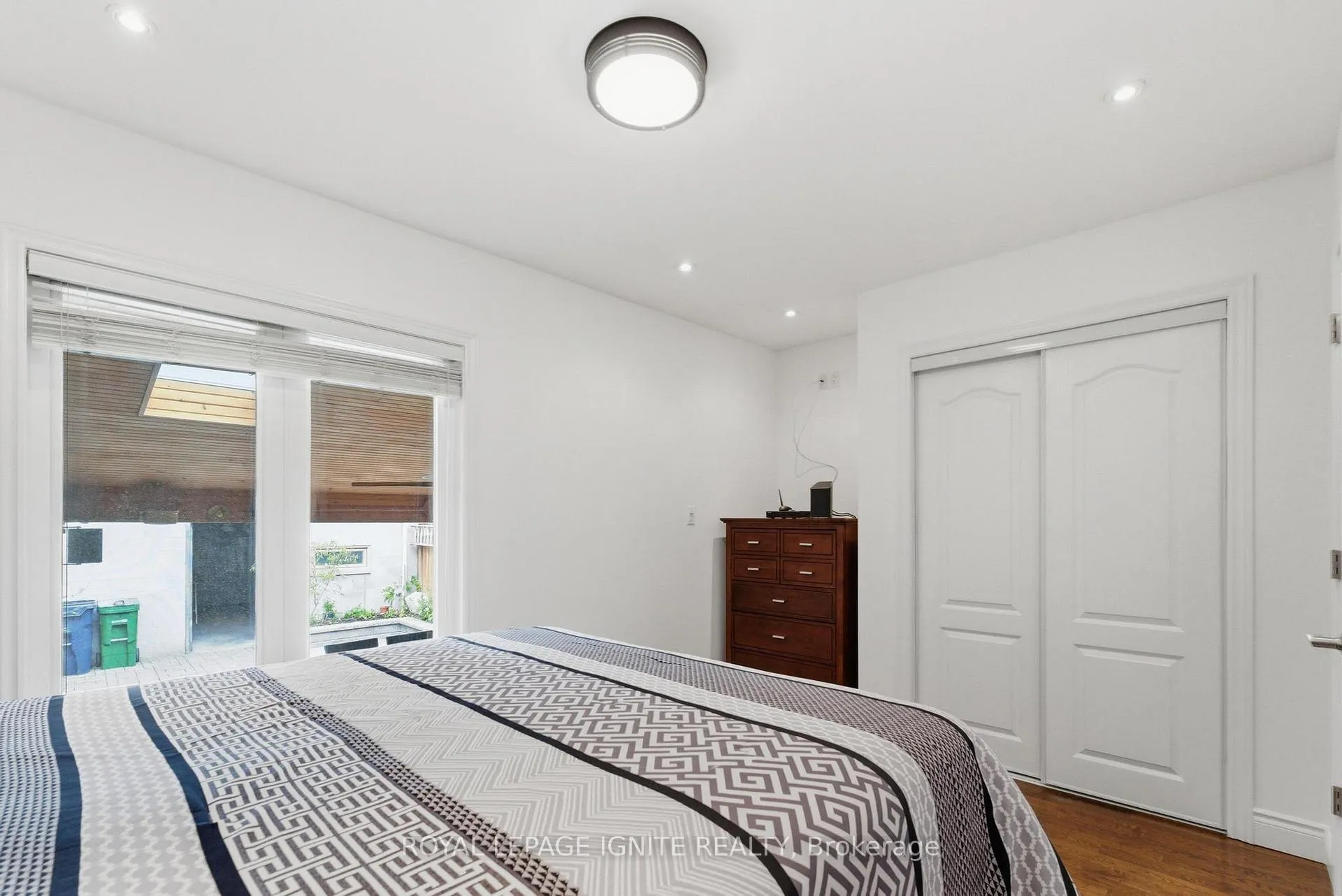 Photo 24 of 10 Cayuga Avenue, Toronto, Rockcliffe-Smythe — HOMEH