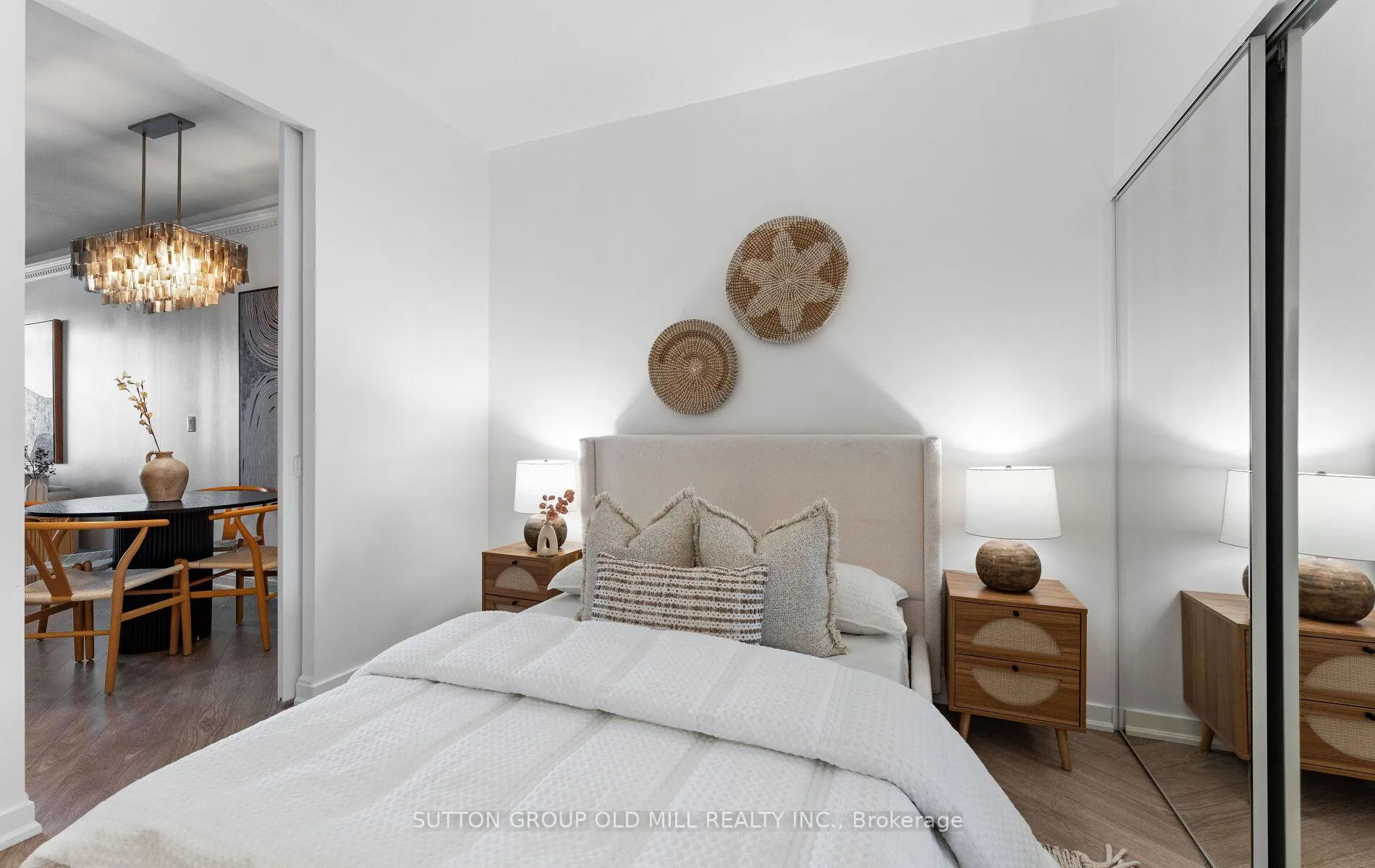 Photo 26 of Unit Lph 29, 1 Shaw Street, Toronto, Niagara — HOMEH