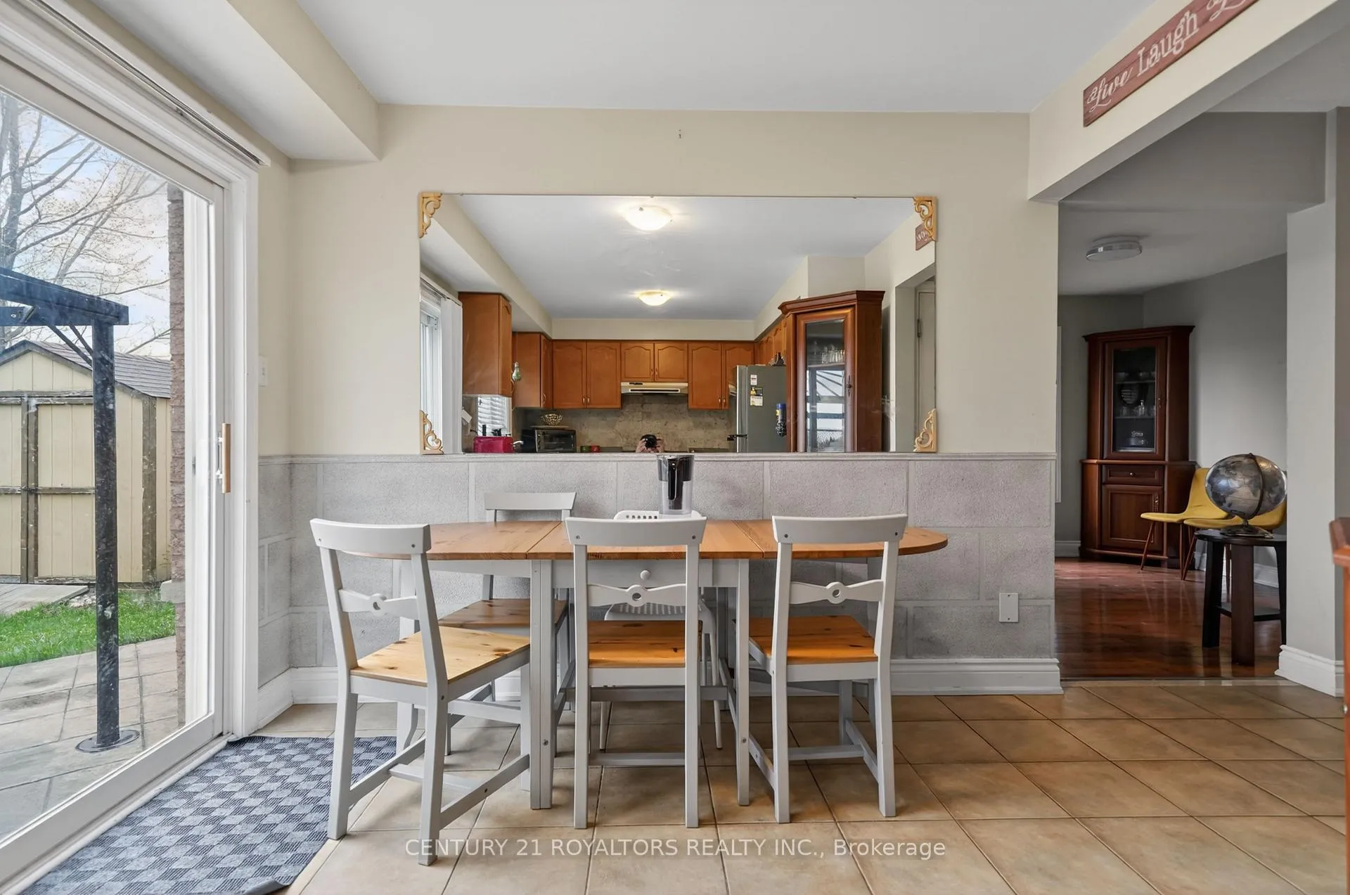Photo 12 of 30 Trudelle Crescent, Brampton, Fletcher's Meadow — HOMEH