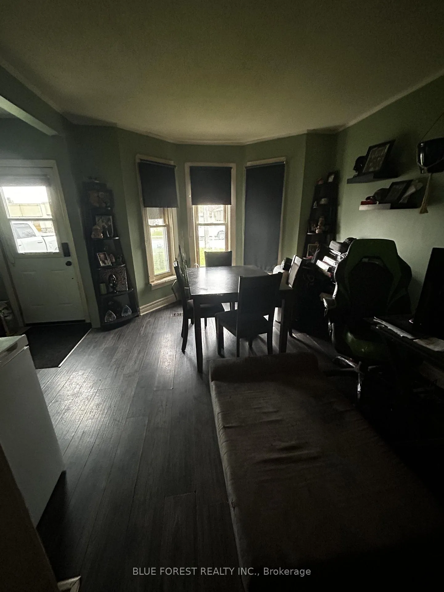 Photo 2 of 15 Alexandria Avenue, St. Thomas — HOMEH
