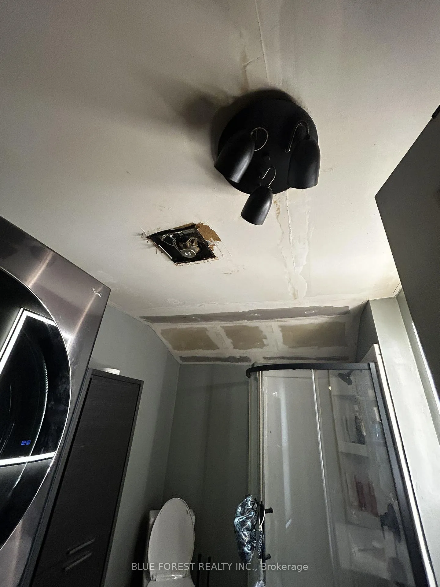 Photo 10 of 15 Alexandria Avenue, St. Thomas — HOMEH