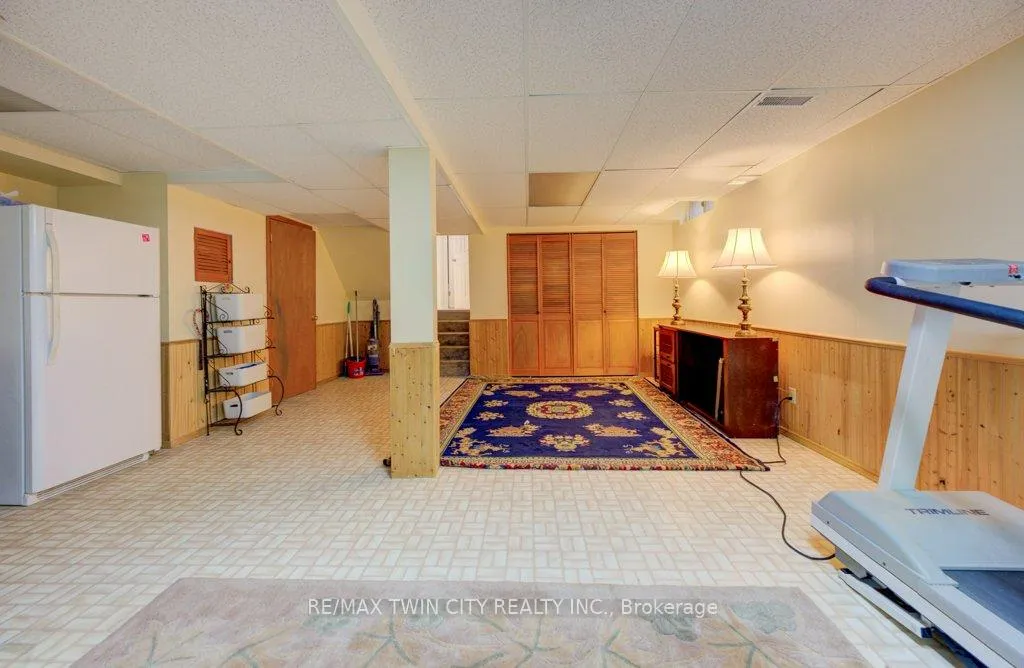 Photo 39 of 467 Redfox Road, Waterloo — HOMEH