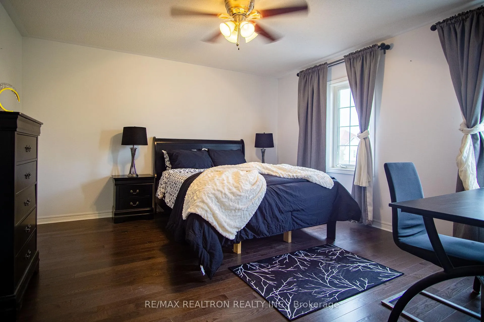 Photo 33 of 936 Langford Street, Oshawa, Eastdale — HOMEH