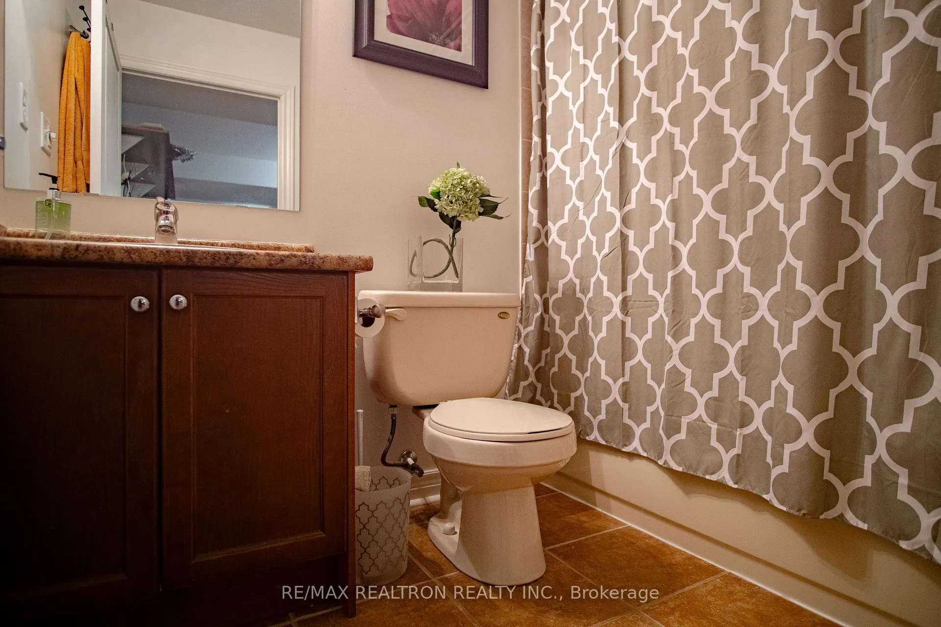 Photo 43 of 936 Langford Street, Oshawa, Eastdale — HOMEH
