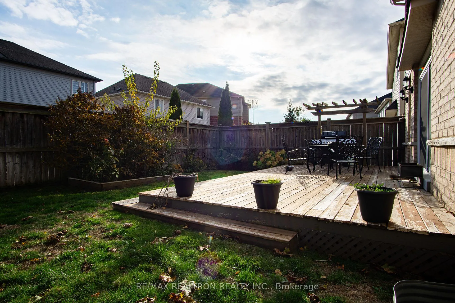 Photo 45 of 936 Langford Street, Oshawa, Eastdale — HOMEH