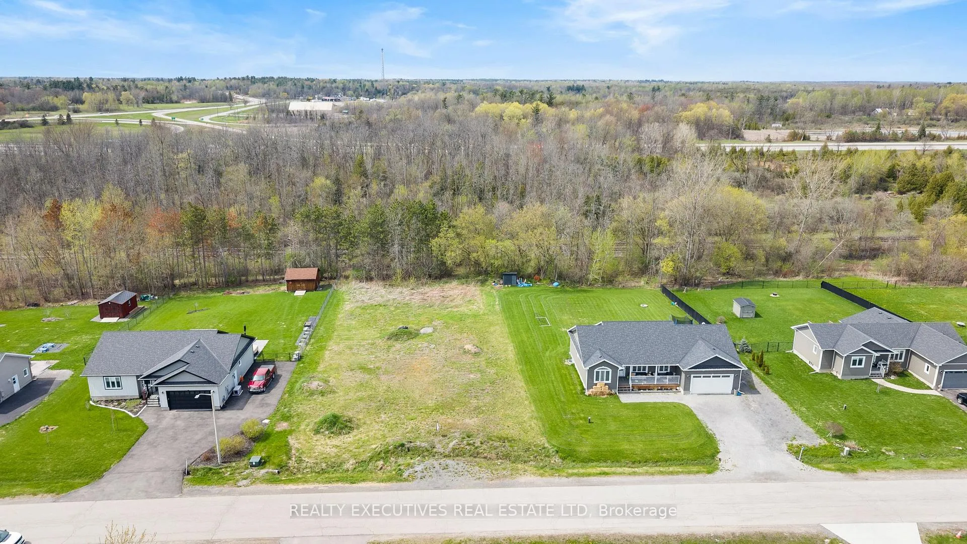 Photo 10 of 8 Albert Street, Edwardsburgh/Cardinal, Edwardsburgh/Cardinal Twp — HOMEH