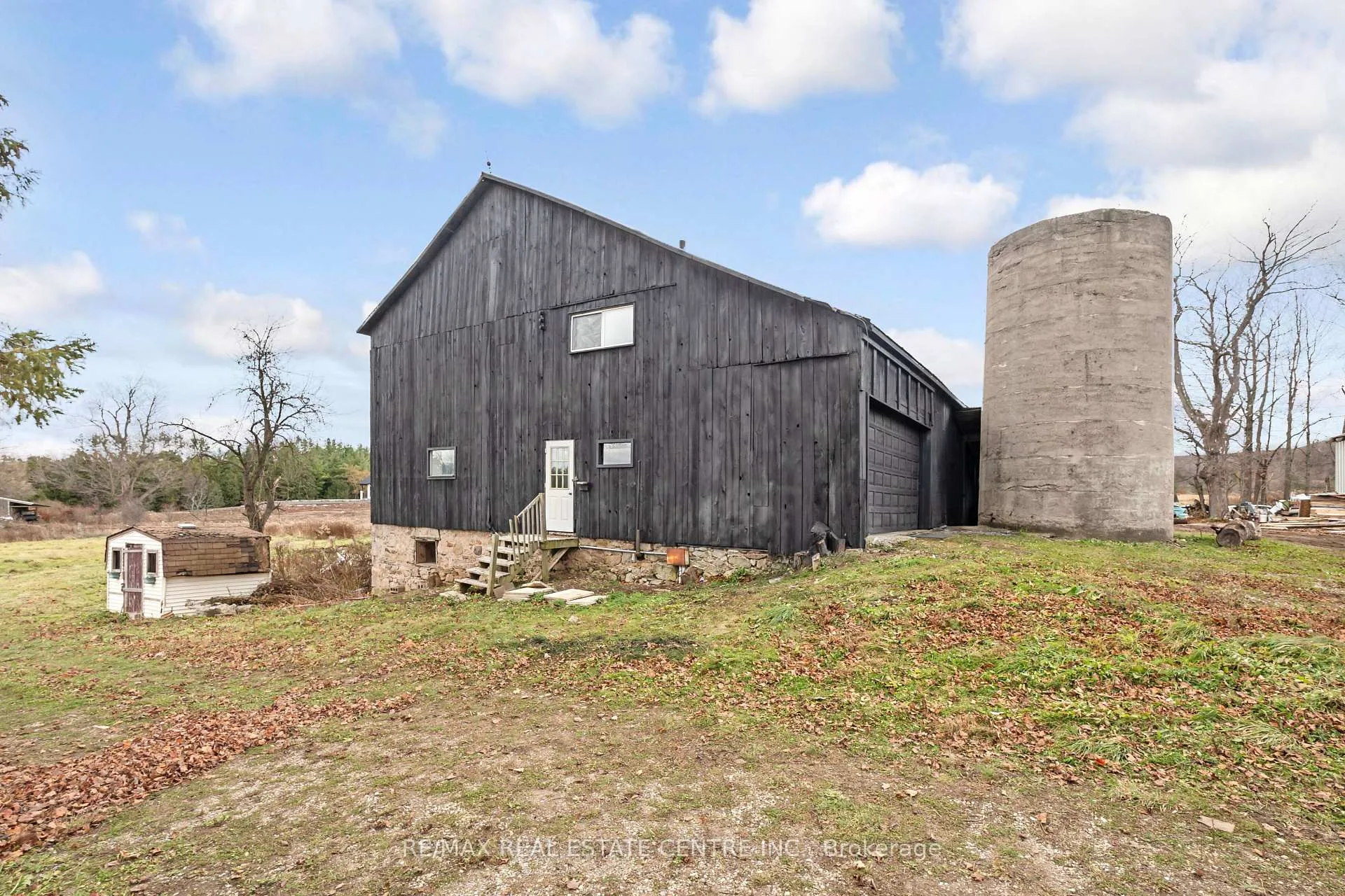 Photo 35 of 4314 Concession 11 Road, Puslinch, Rural Puslinch East — HOMEH