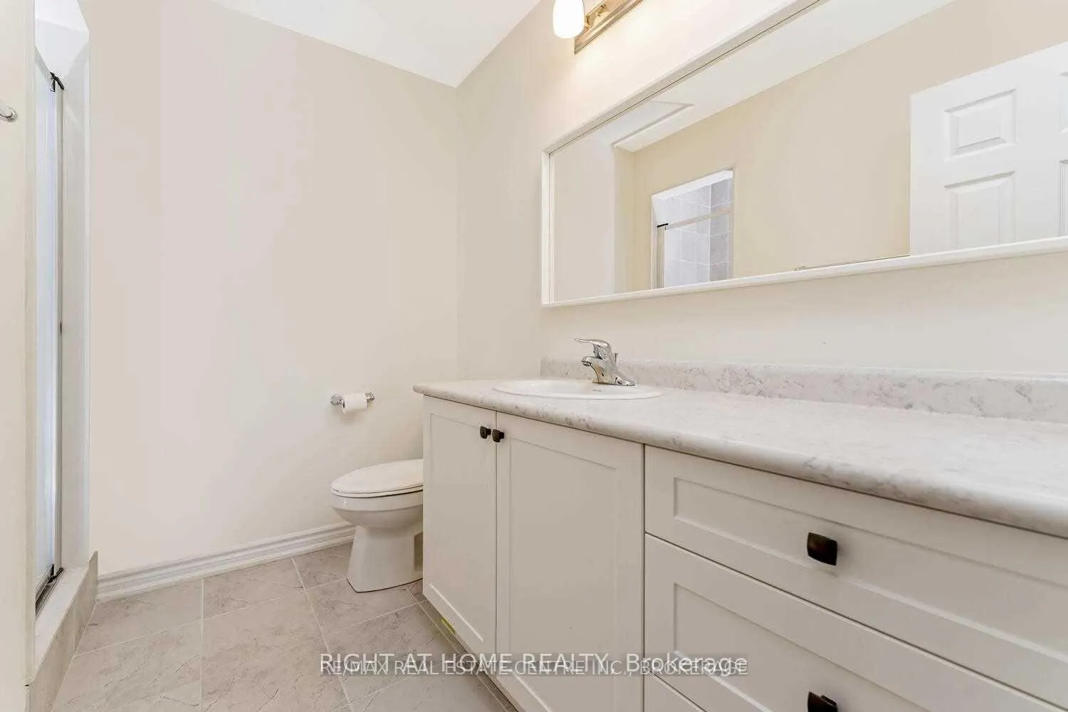 Photo 14 of 886 Cactus Point, Milton, Cobban — HOMEH