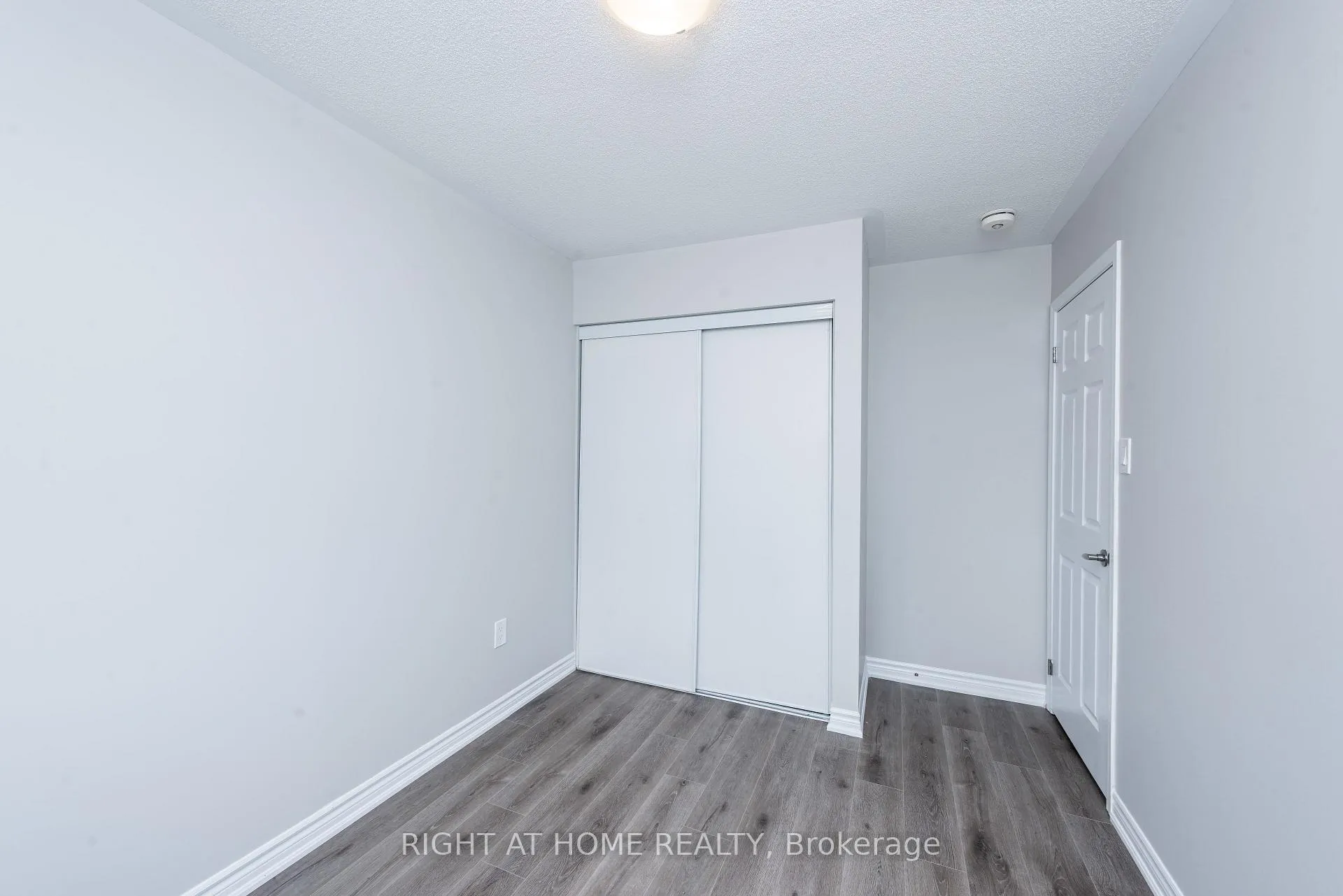 Photo 31 of 4 Hafia Street, Brampton, Northwest Brampton — HOMEH